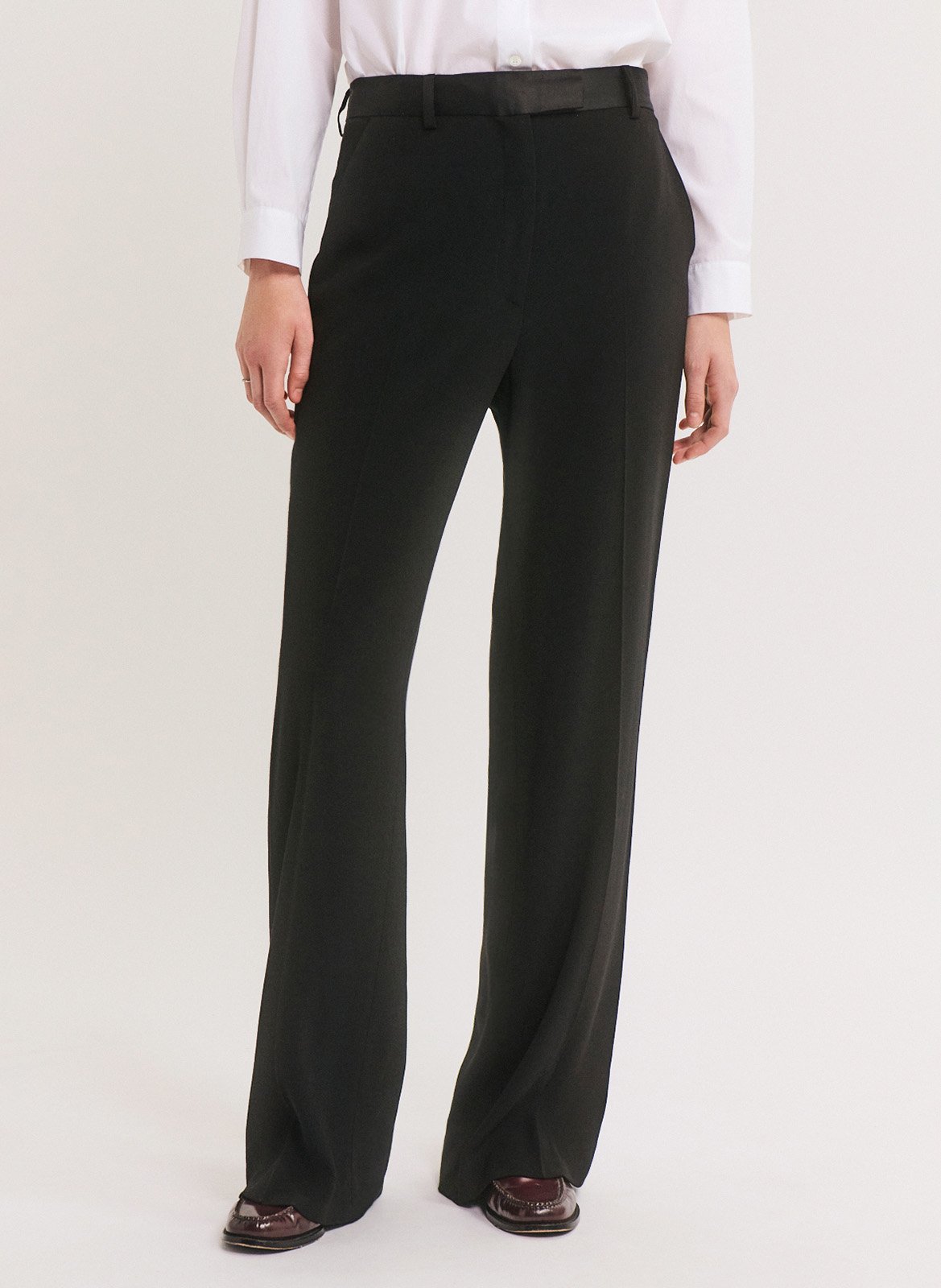 Plain high-waisted straight-cut pants PABLO Black