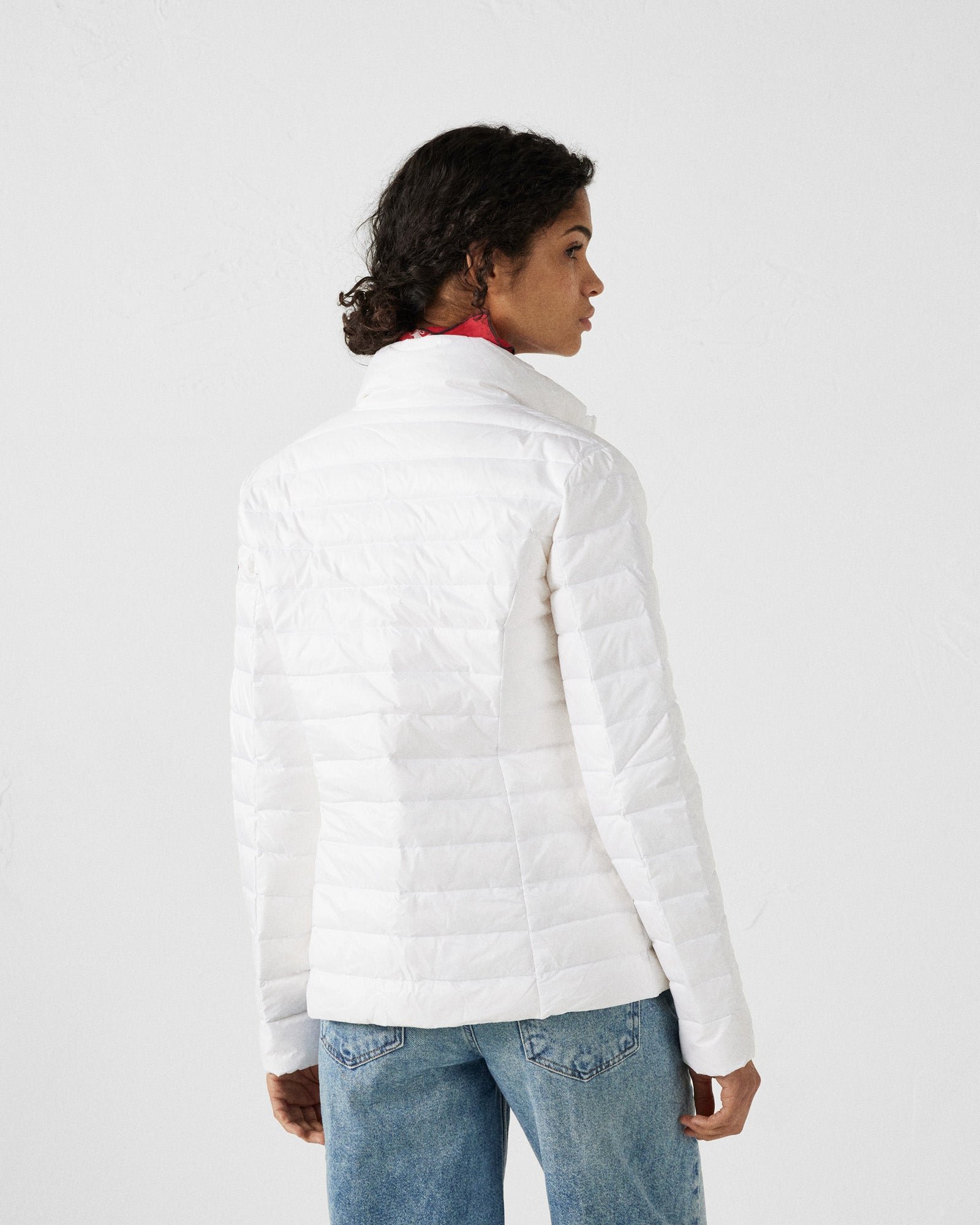 Lightweight down jacket JOTT White