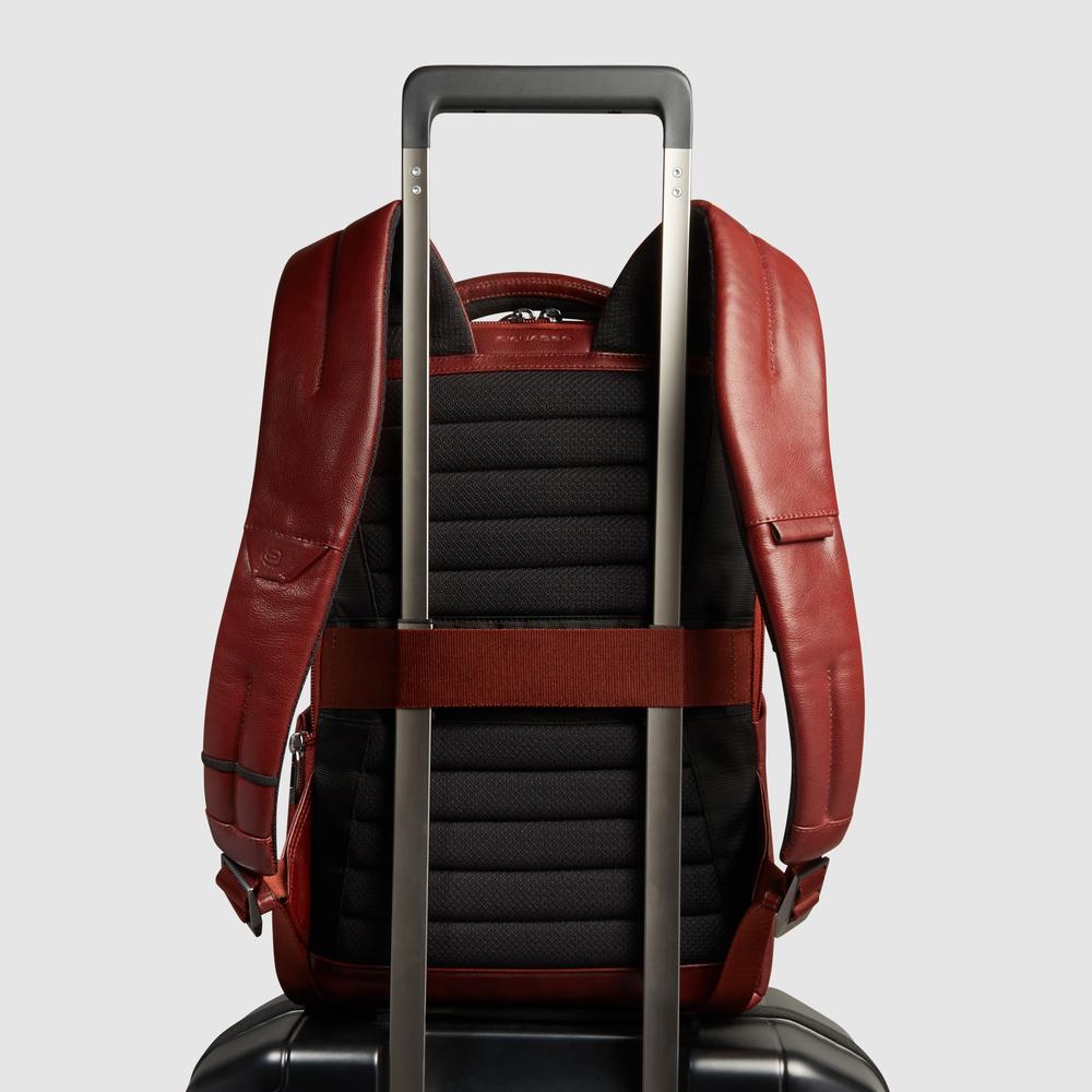 Customizable backpack for laptop and ipad®mini with shockproof and rfid protection PIQUADRO Brown