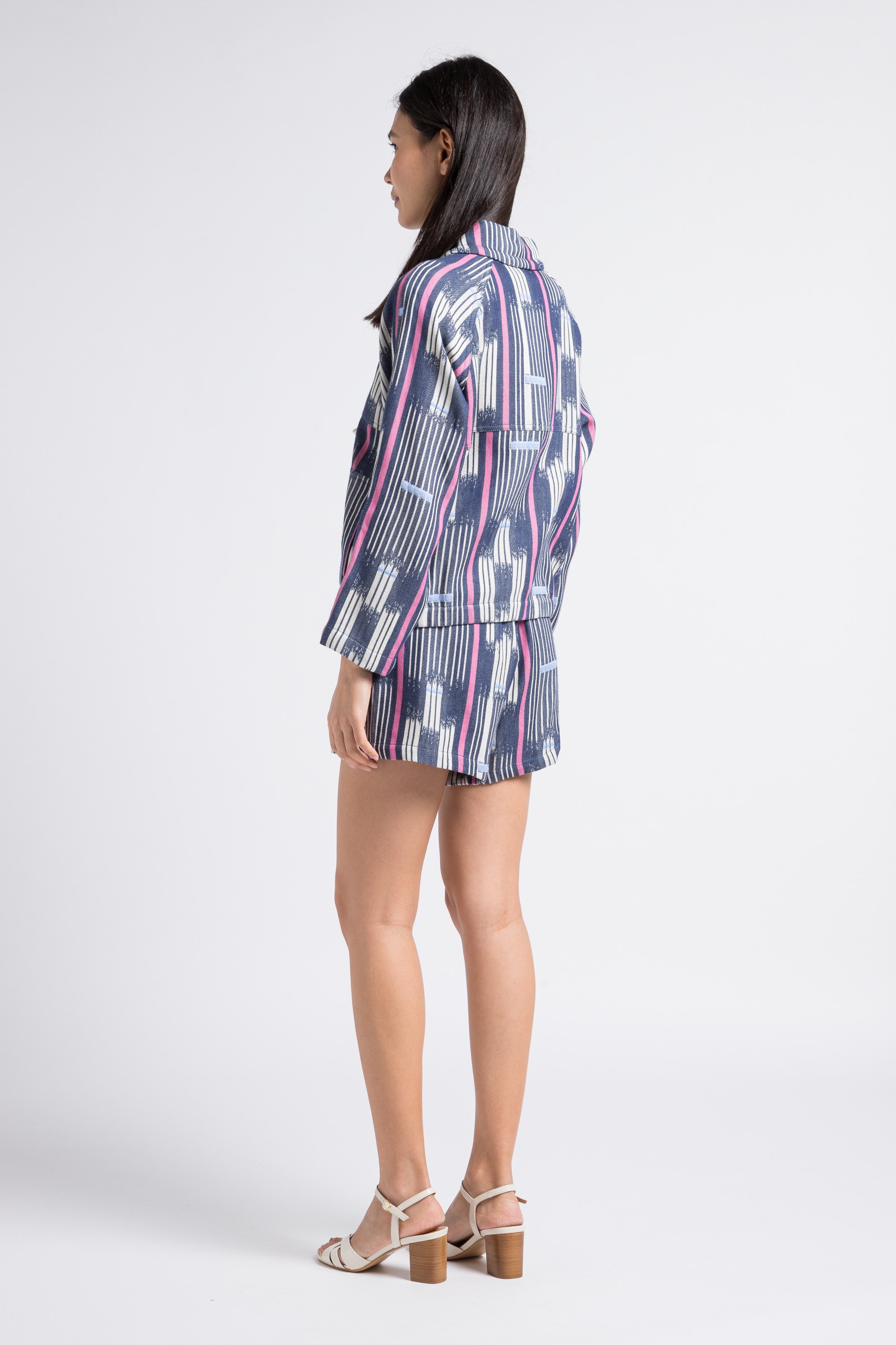 Recht short van biokatoen met hoge taille en ingeweven strepenmotief THE NEW SOCIETY Veelkleurig