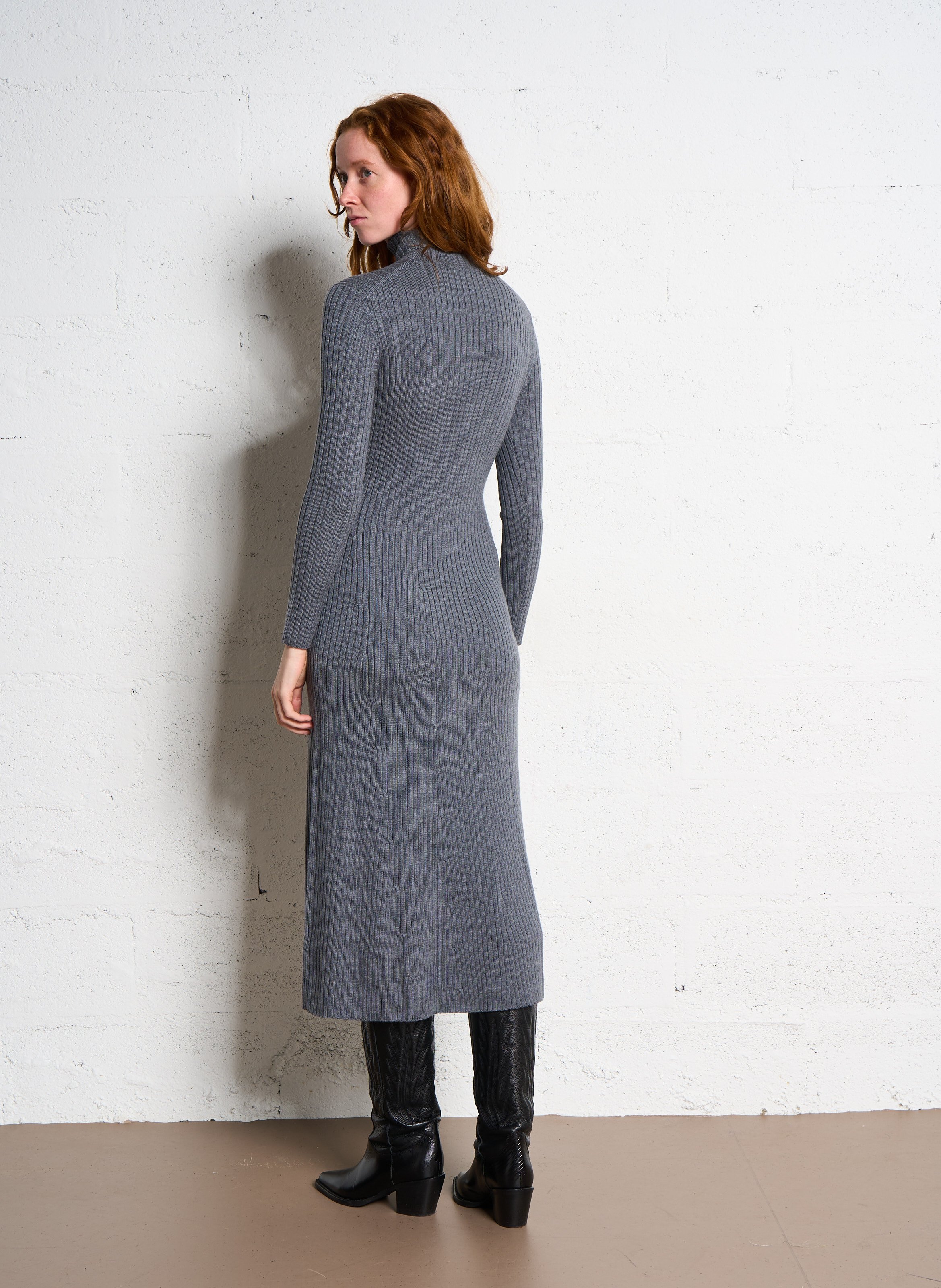 Robe longue côtelée en laine  THE TINY BIG SISTER Argent