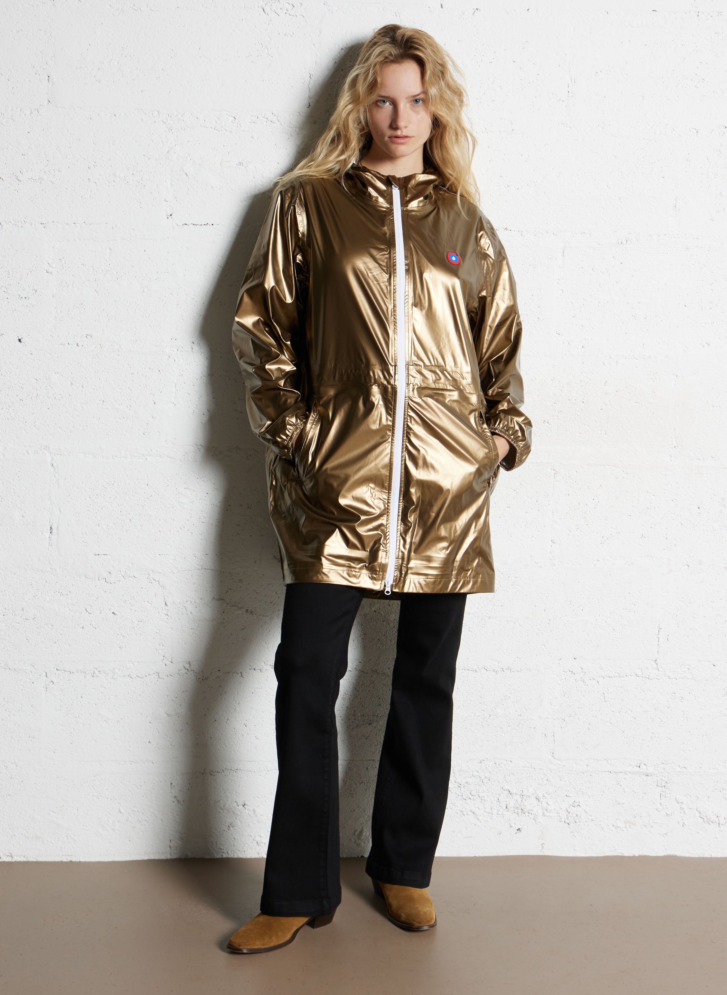 Regenmantel in Metallic-Optik mit Kapuze Golden