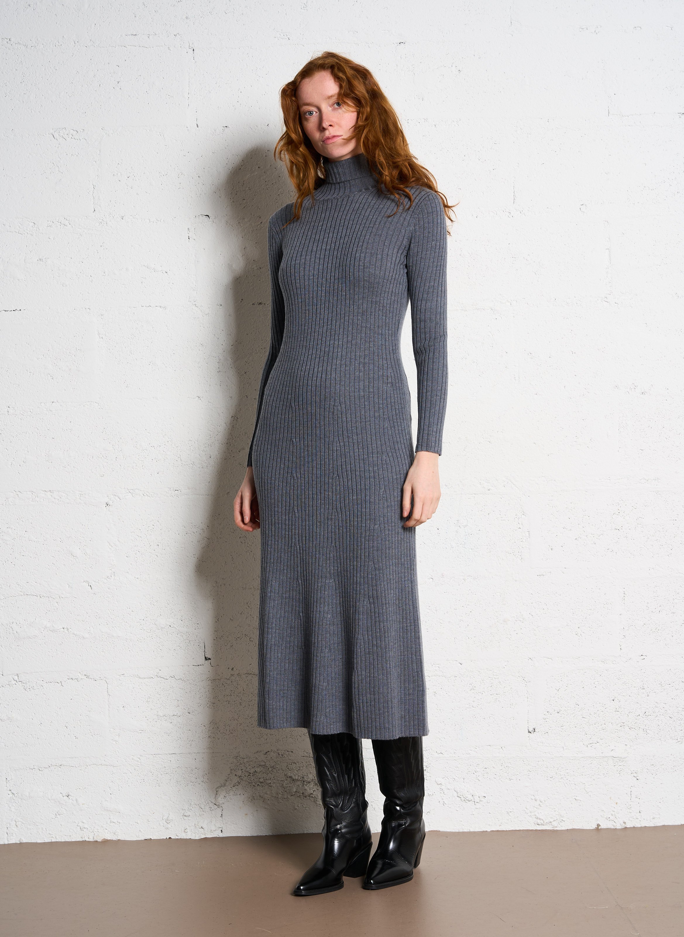 Robe longue côtelée en laine  THE TINY BIG SISTER Argent