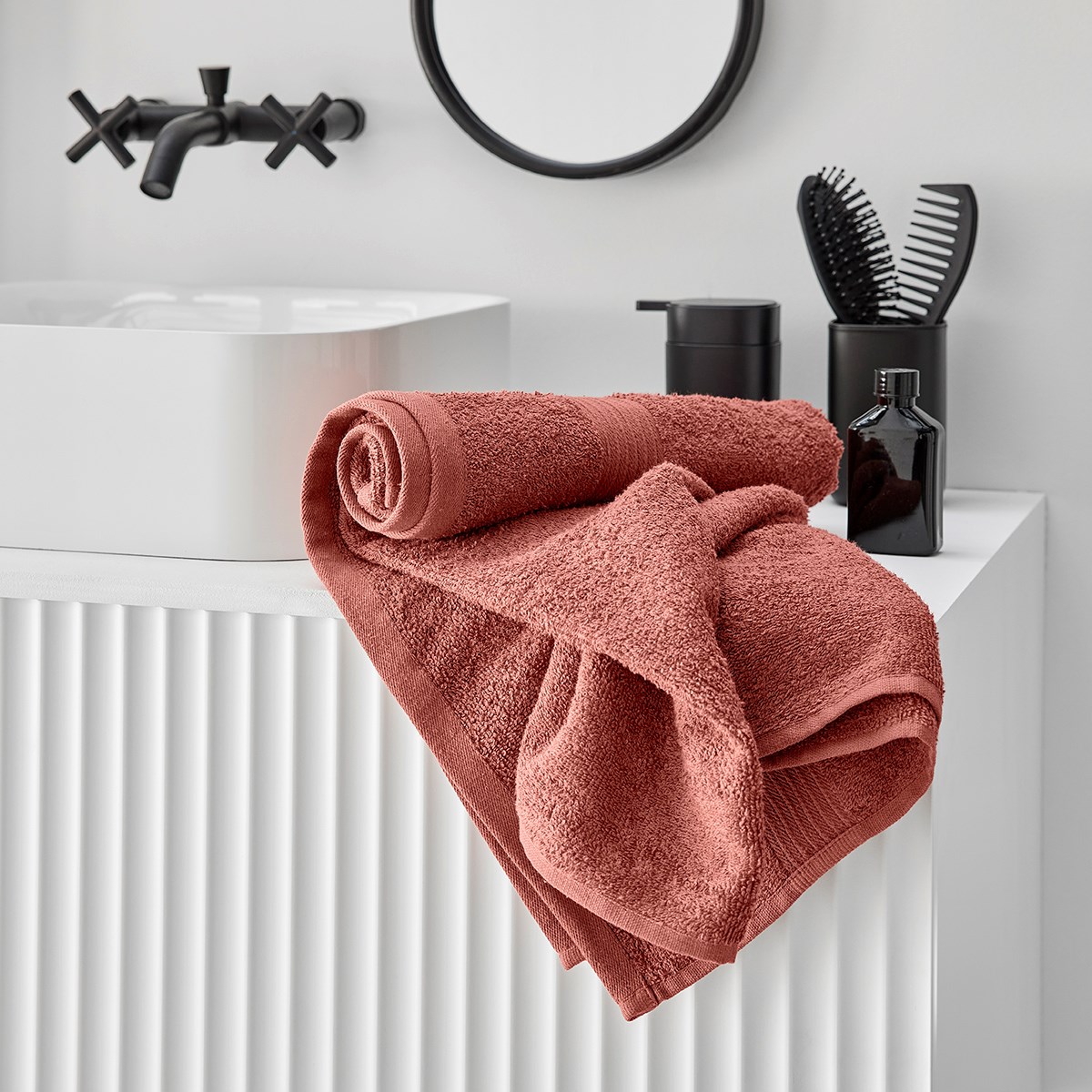 Plain cotton bath towel TODAY LINGE DE MAISON Red