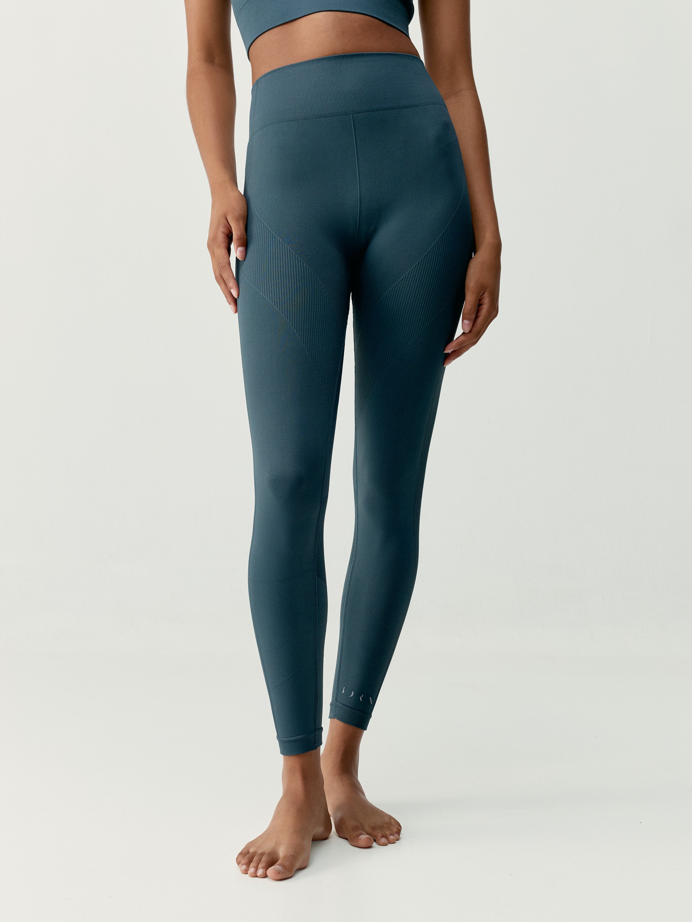 Seamless Long Sports Legging BORN LIVING YOGA Blue