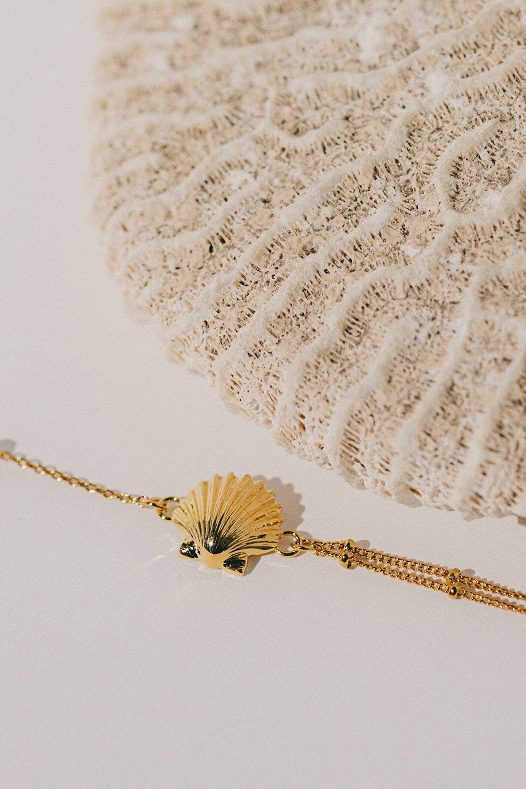 Gold plated seashell bracelet Golden