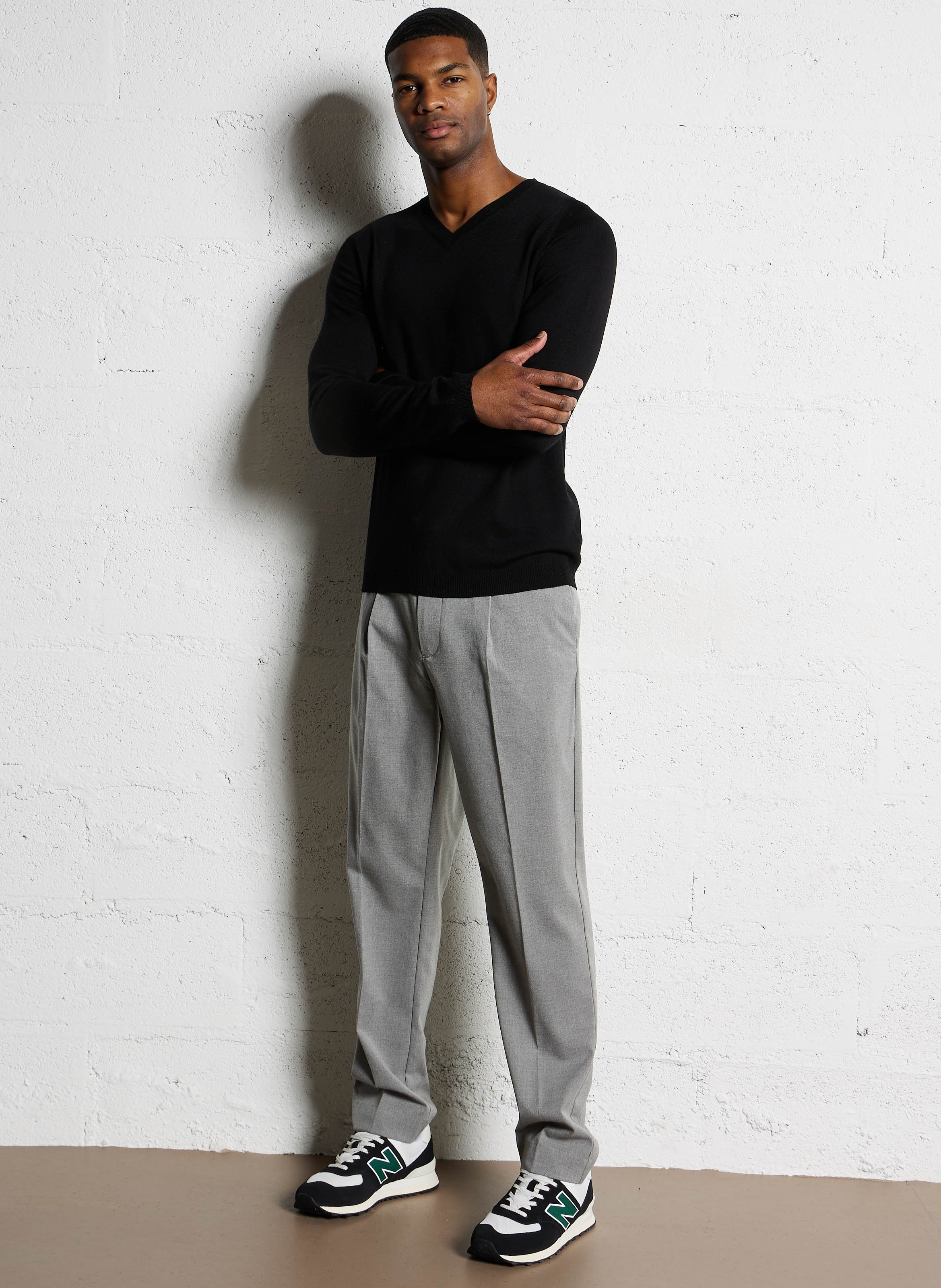 Pull col V regular fit en laine AU PRINTEMPS PARIS Noir