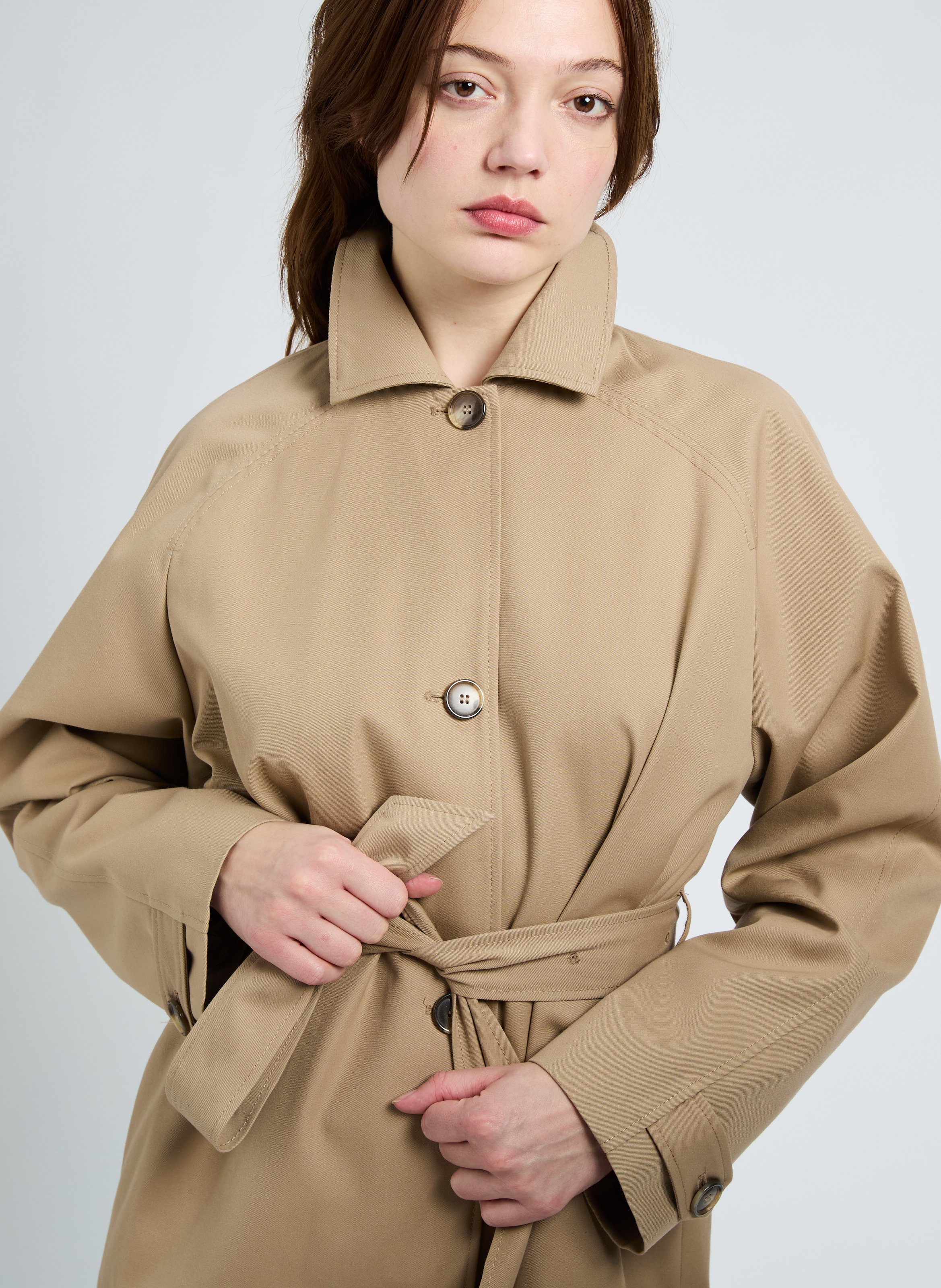 Long buttoned trench coat with belt SAISON 1865 Brown
