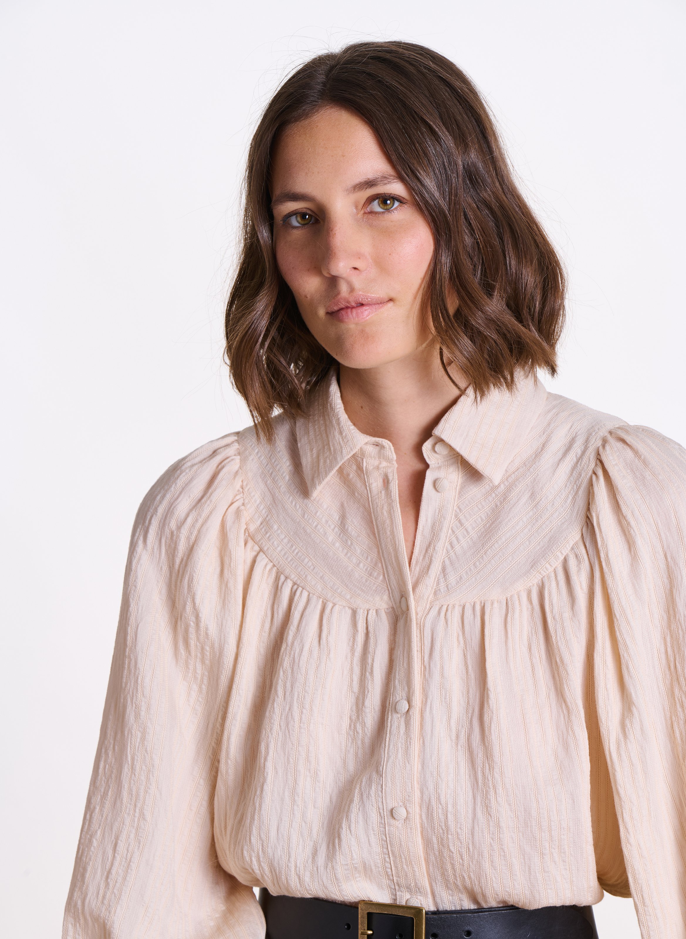 Ruimvallende blouse met klassieke kraag LA FEE MARABOUTEE Beige