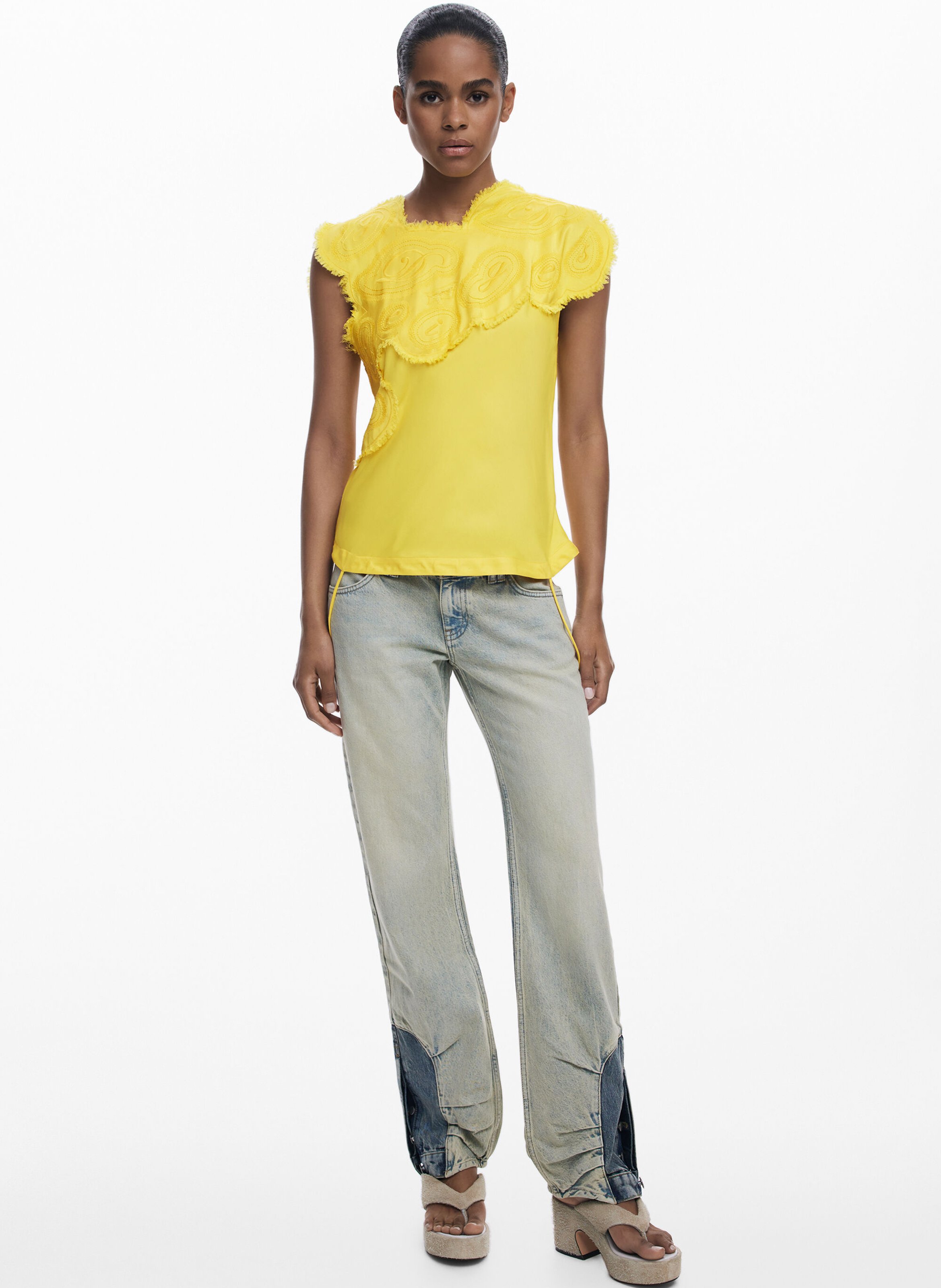 Blouse sans manches brodée DESIGUAL Jaune