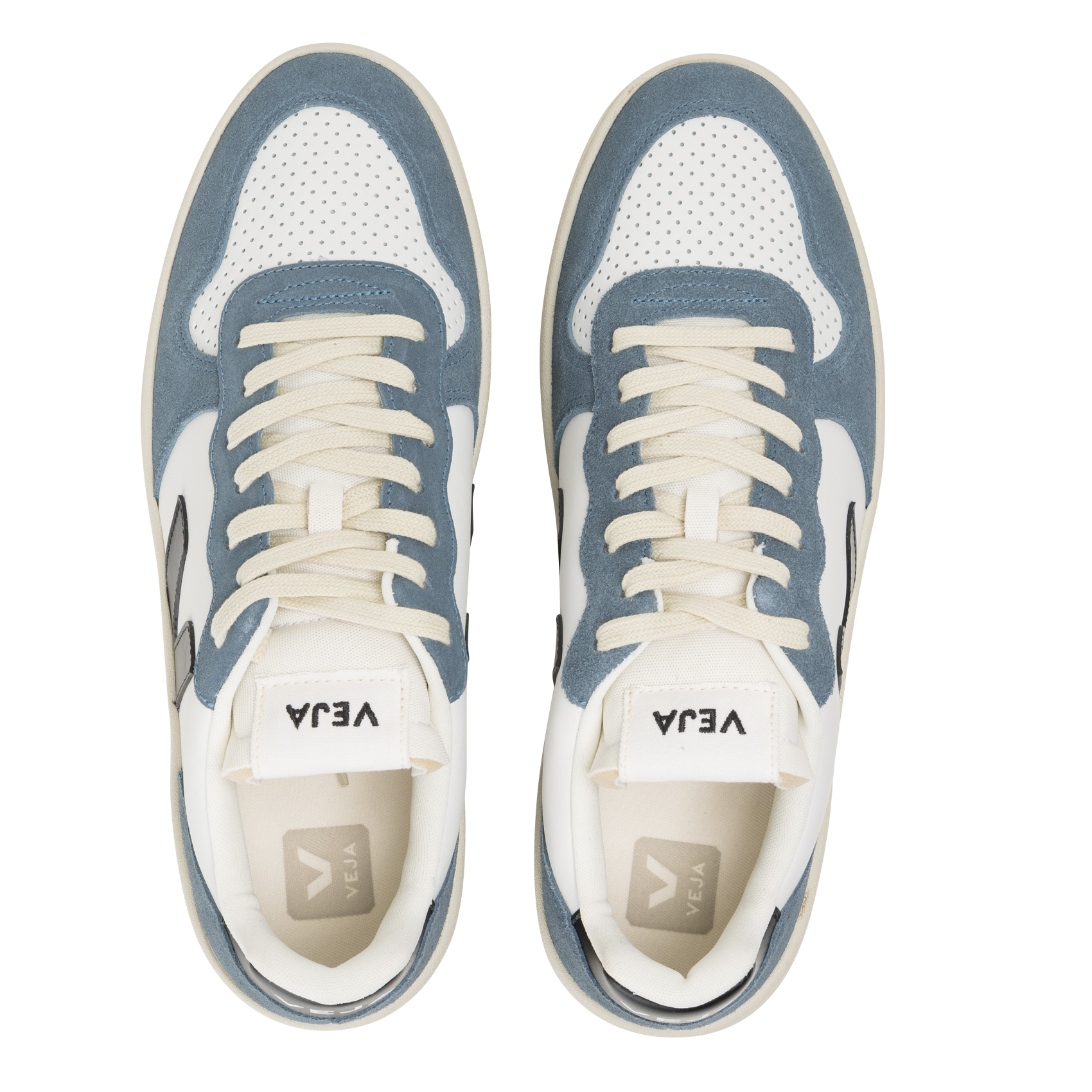 Baskets basses en cuir VEJA Noir