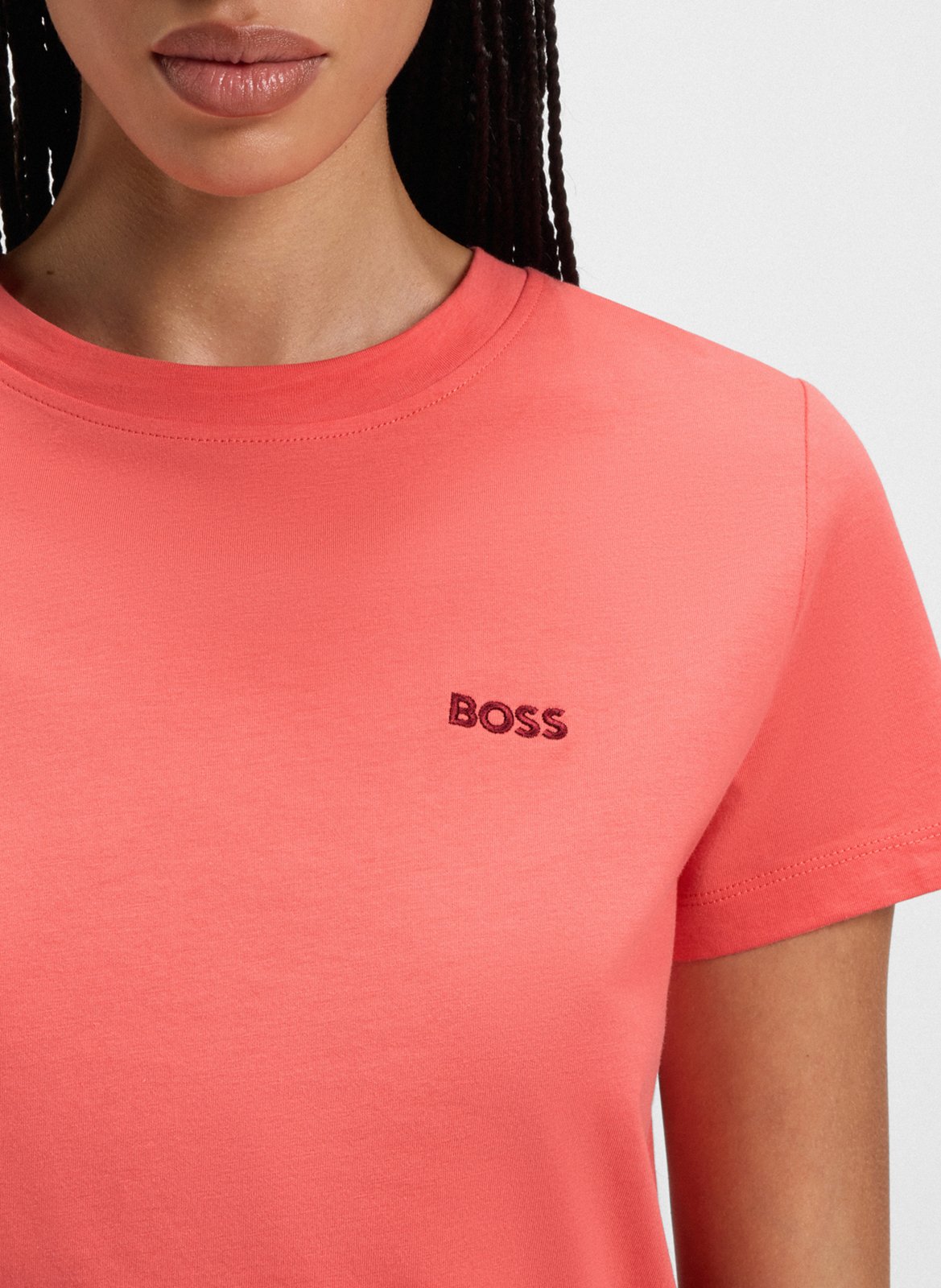 Tee-shirt droit col rond brodé en laine vierge BOSS Rouge