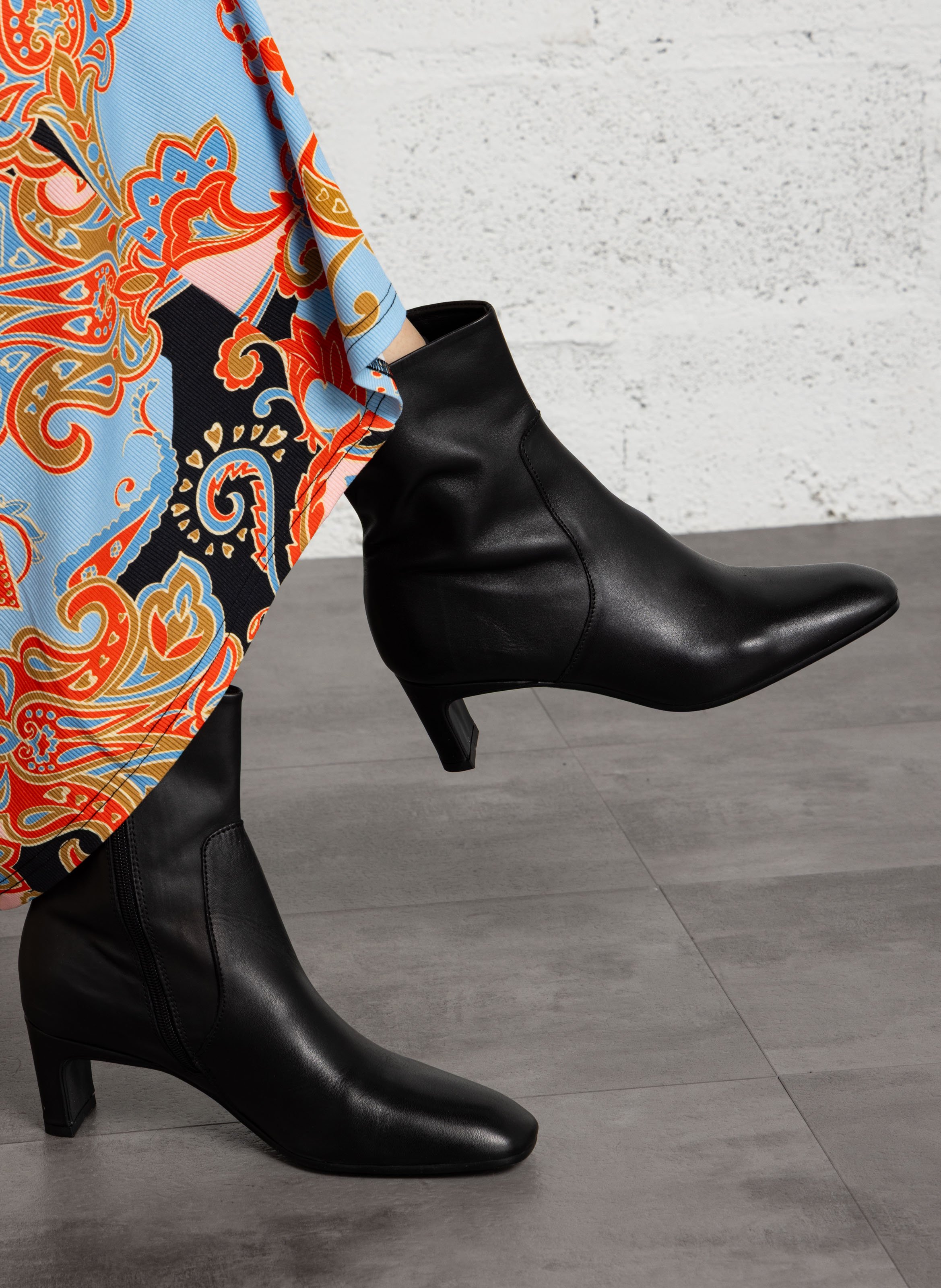 Leather mid-calf boots MELLOW YELLOW Black