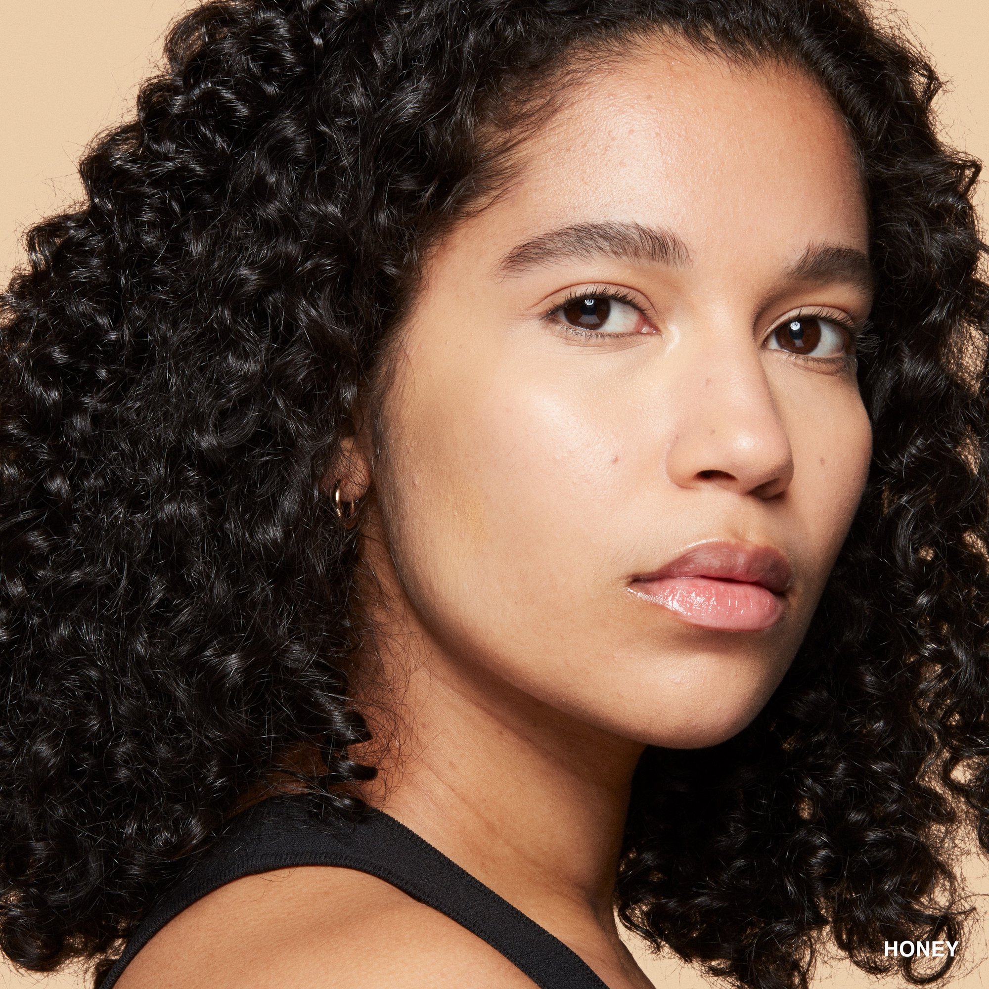 Skin Full Cover Concealer 14. honey