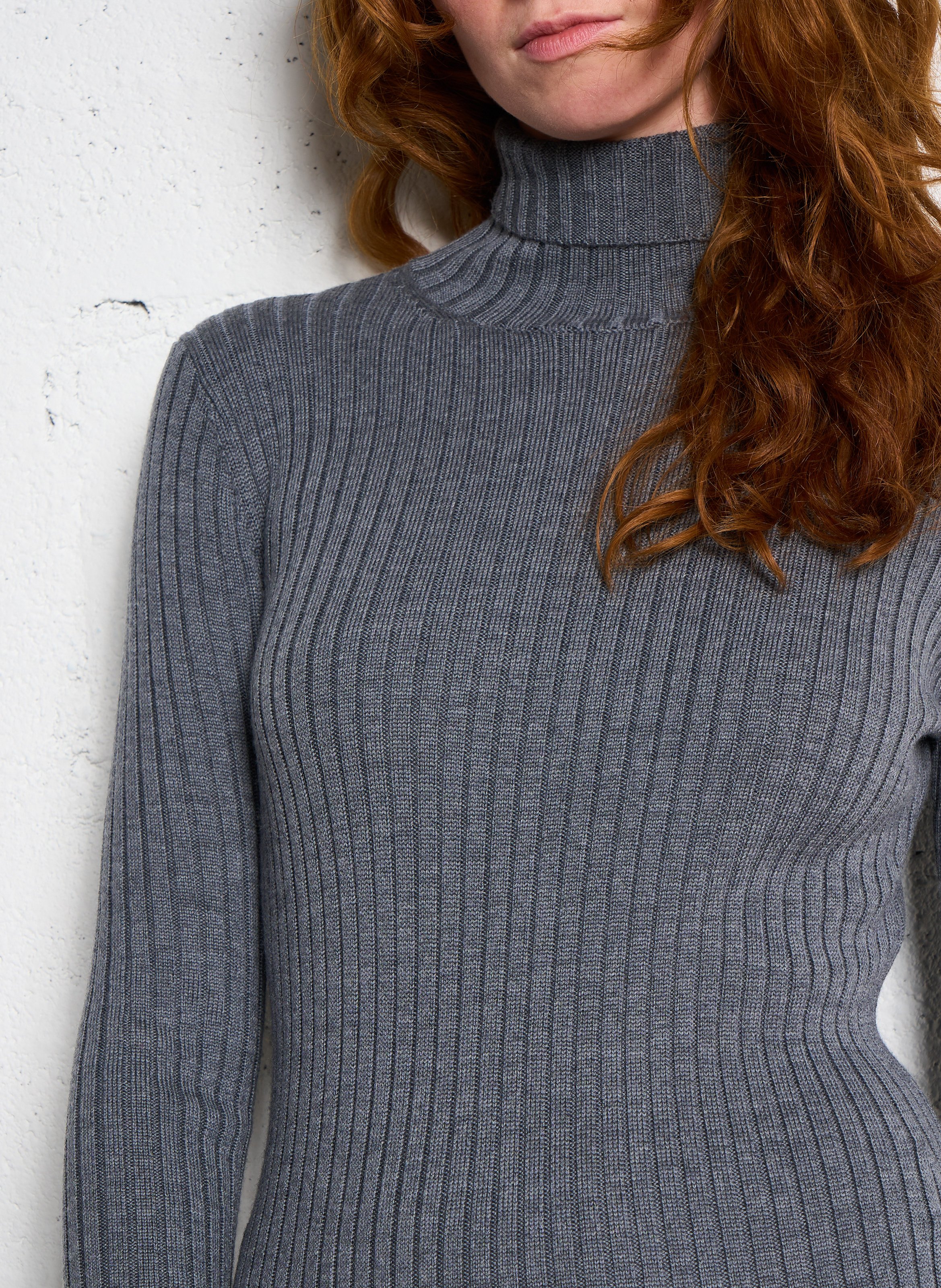 Robe longue côtelée en laine  THE TINY BIG SISTER Argent