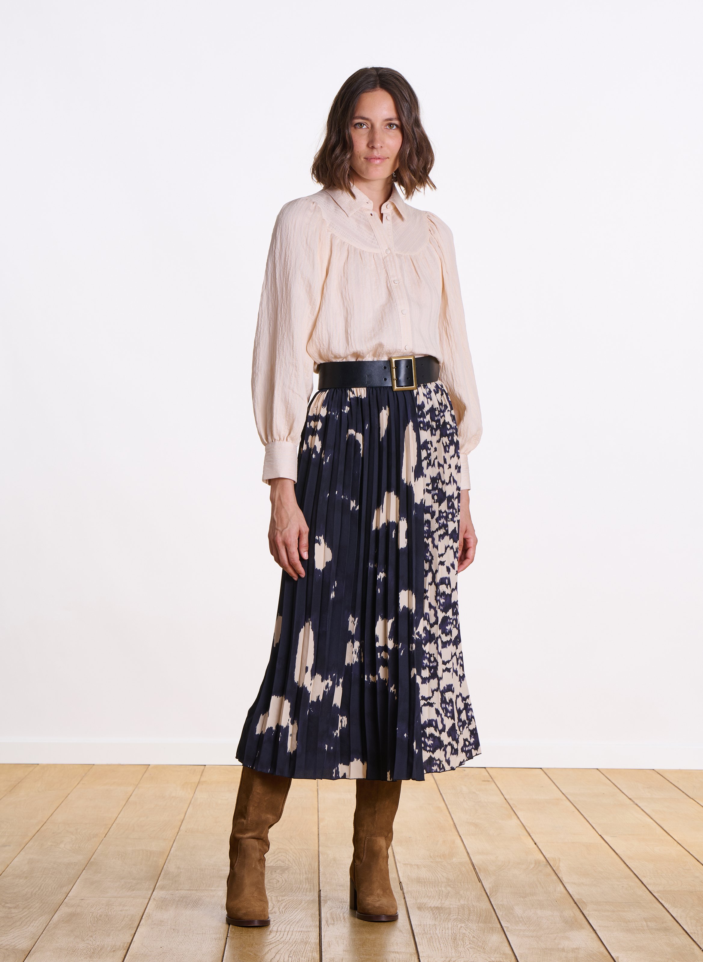 Ruimvallende blouse met klassieke kraag LA FEE MARABOUTEE Beige