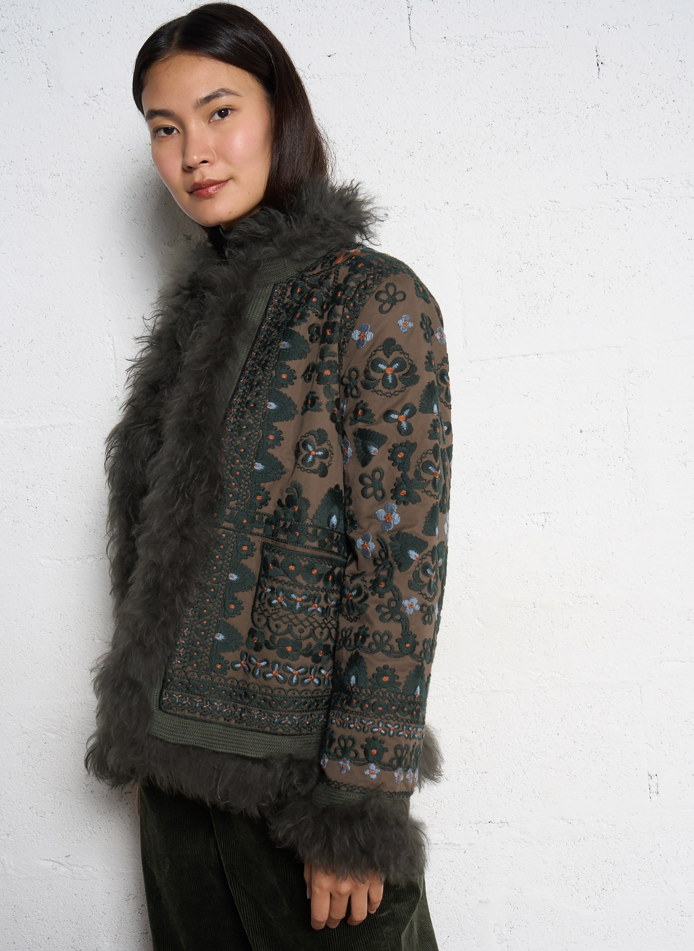 Straight jacket embroidered with faux fur ANTIK BATIK Khaki