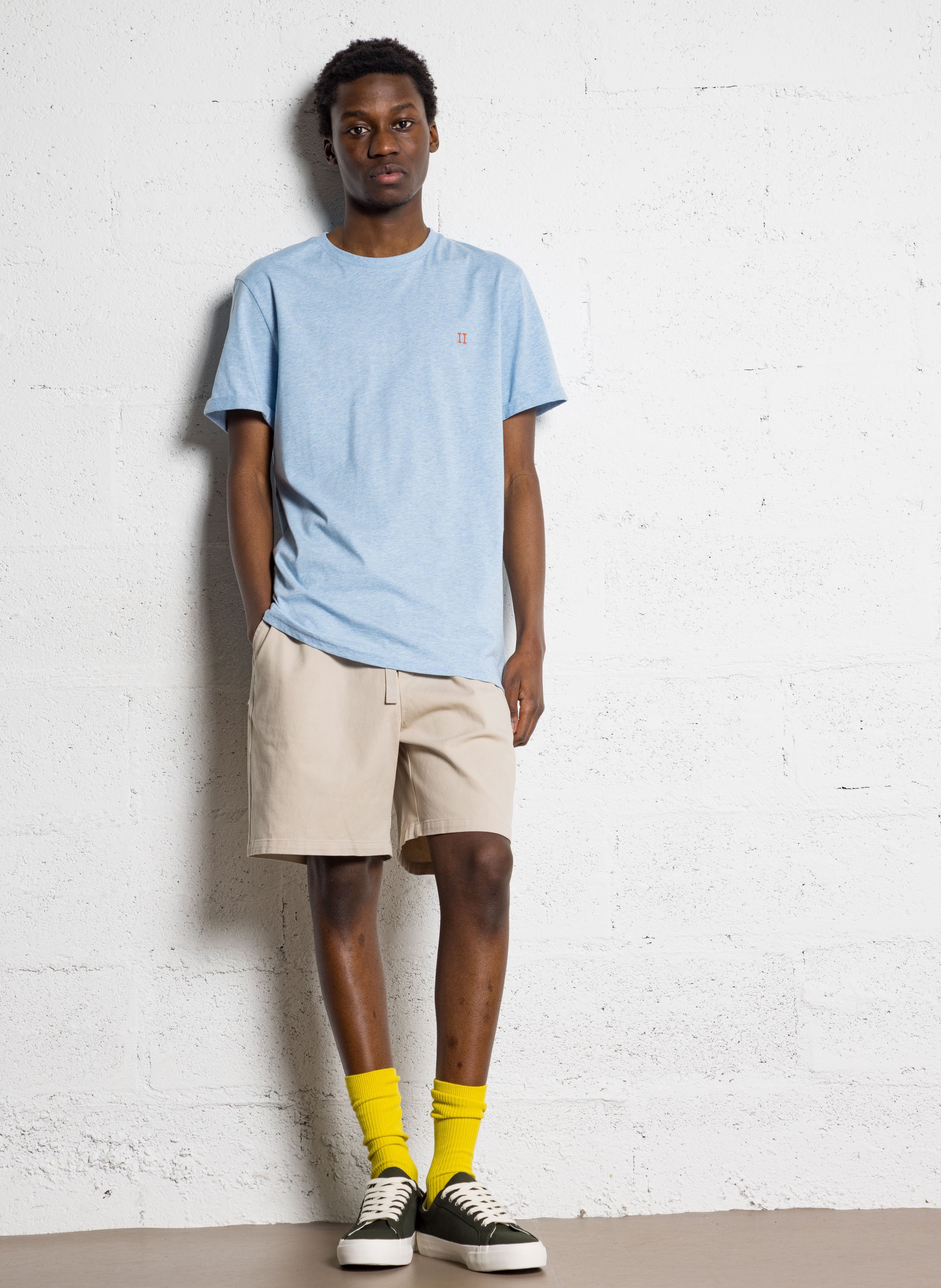 Gerade geschnittene Shorts aus Baumwoll-Mix Beige