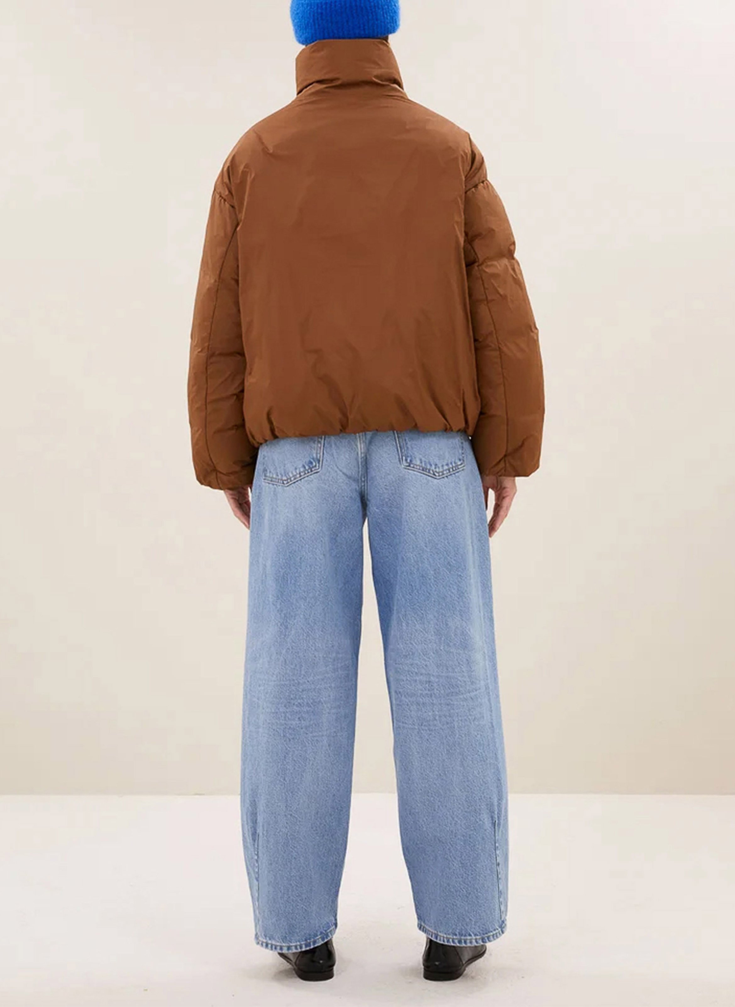 Oversize-Daunenjacke mit Stehkragen BY BAR Braun