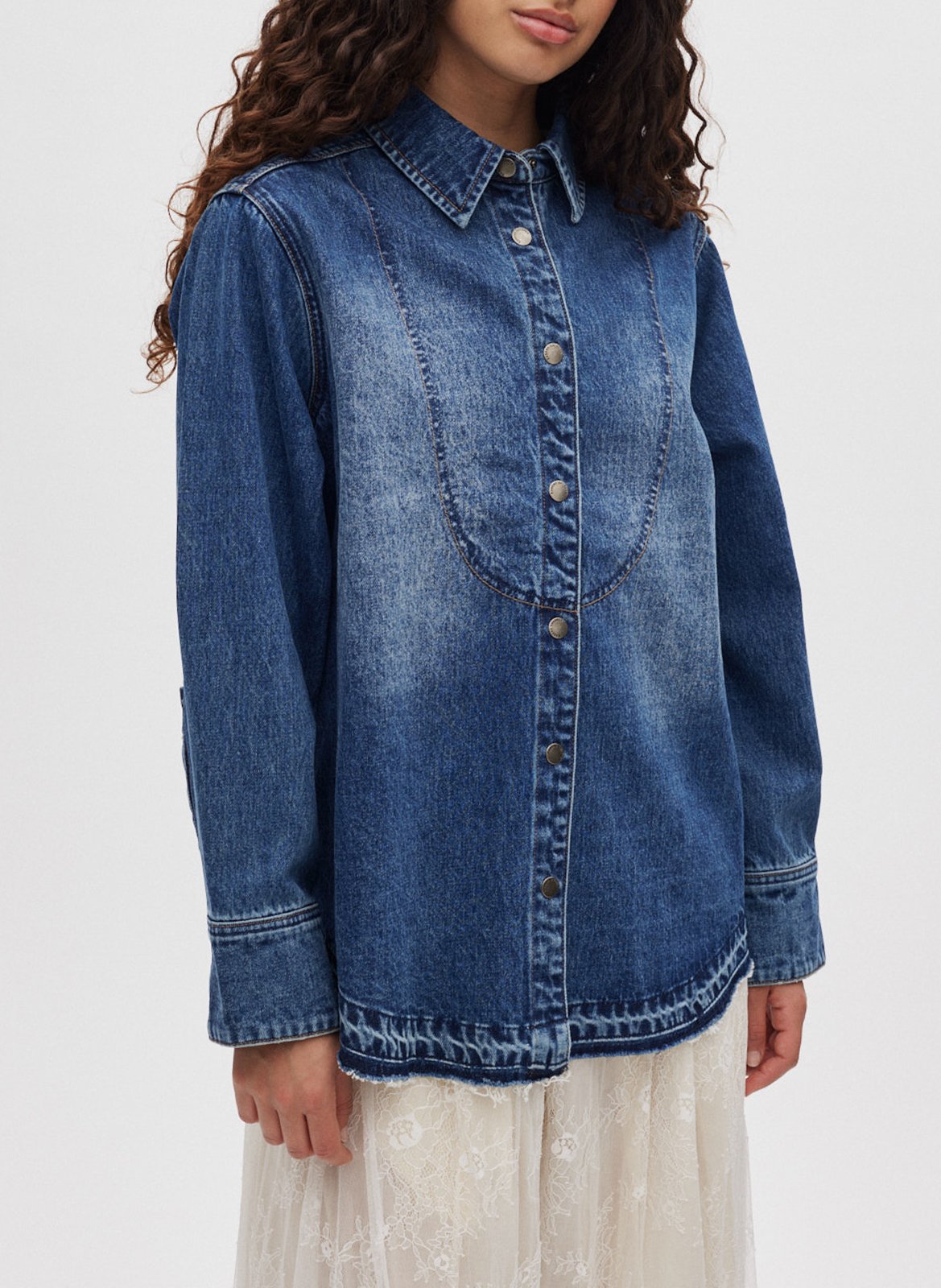 Chemise droite en denim de coton organique RABENS SALONER Bleu