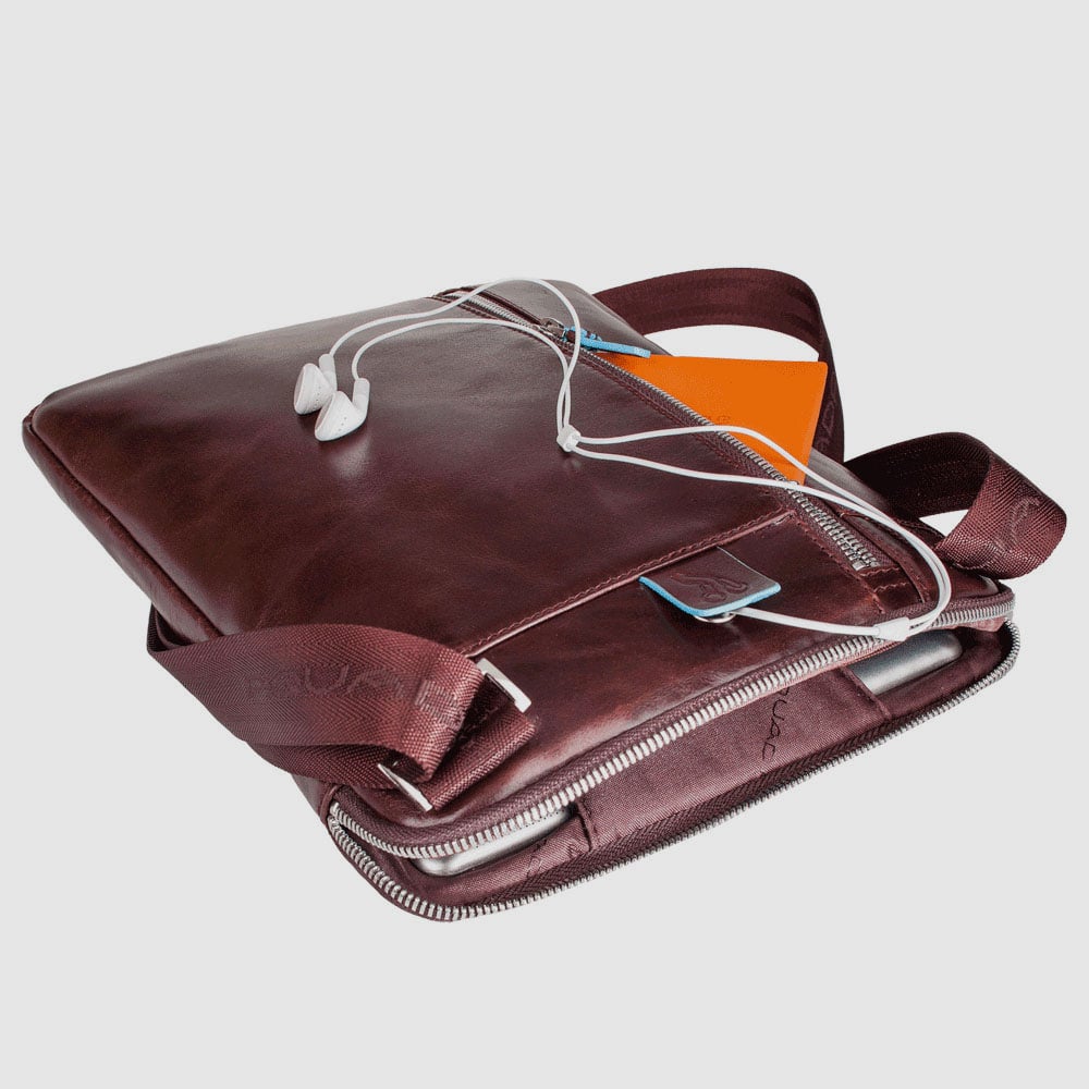 iPad shoulder bag PIQUADRO Brown