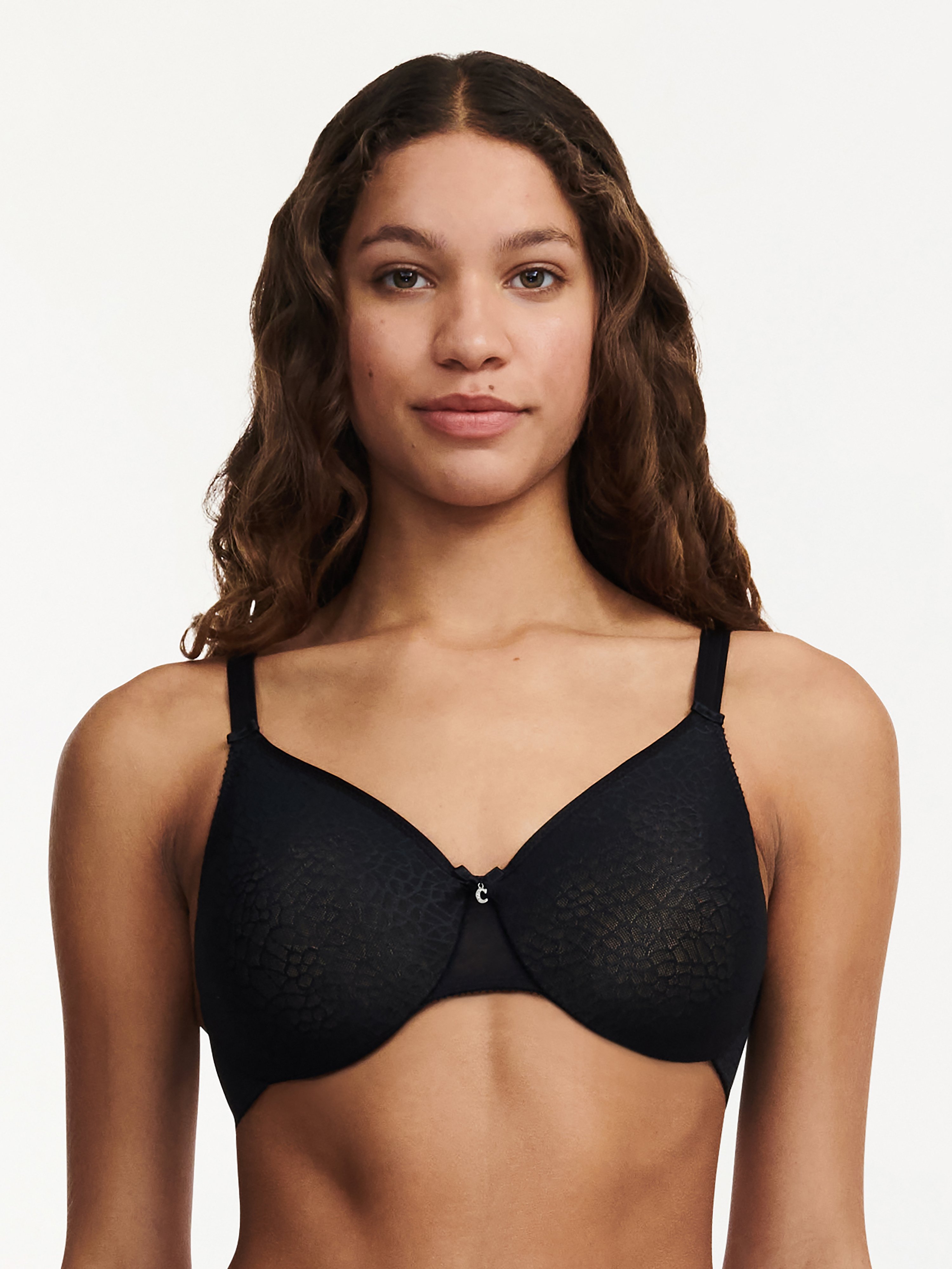 Moulded full-cup bra CHANTELLE Black