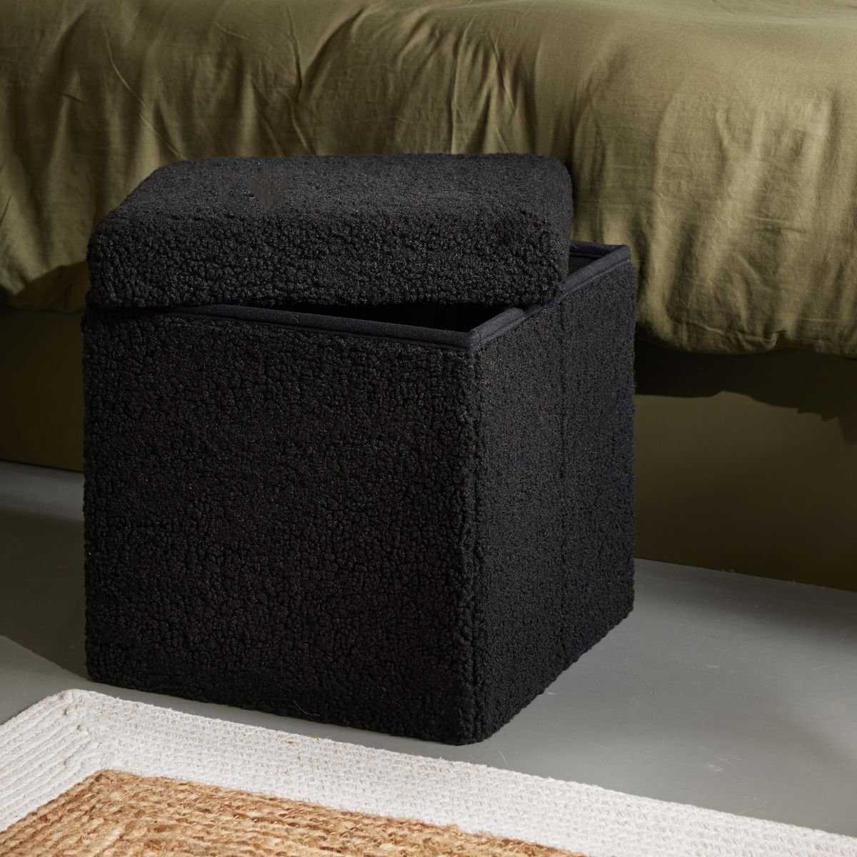 Square storage ottoman FACTORY Black