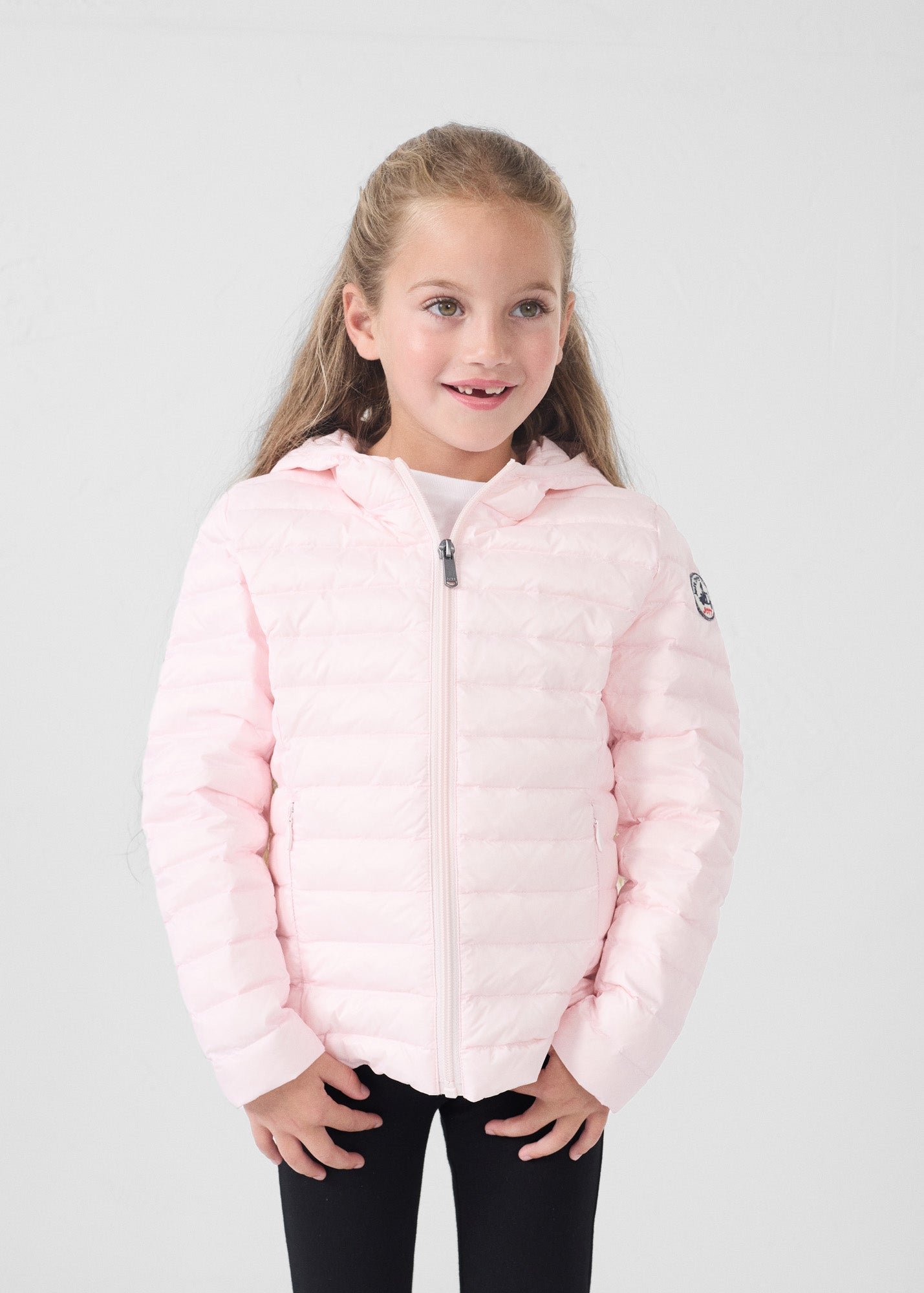 Light hooded child's puffer jacket in petal pink Carla JOTT Pink