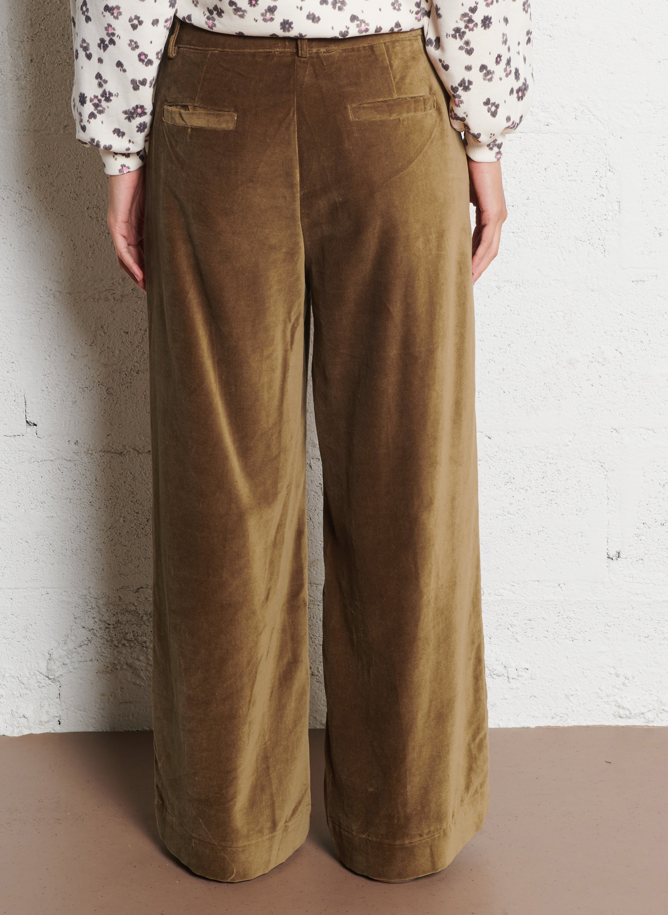 Weite Hose aus Baumwoll-Velours EMILE ET IDA Braun