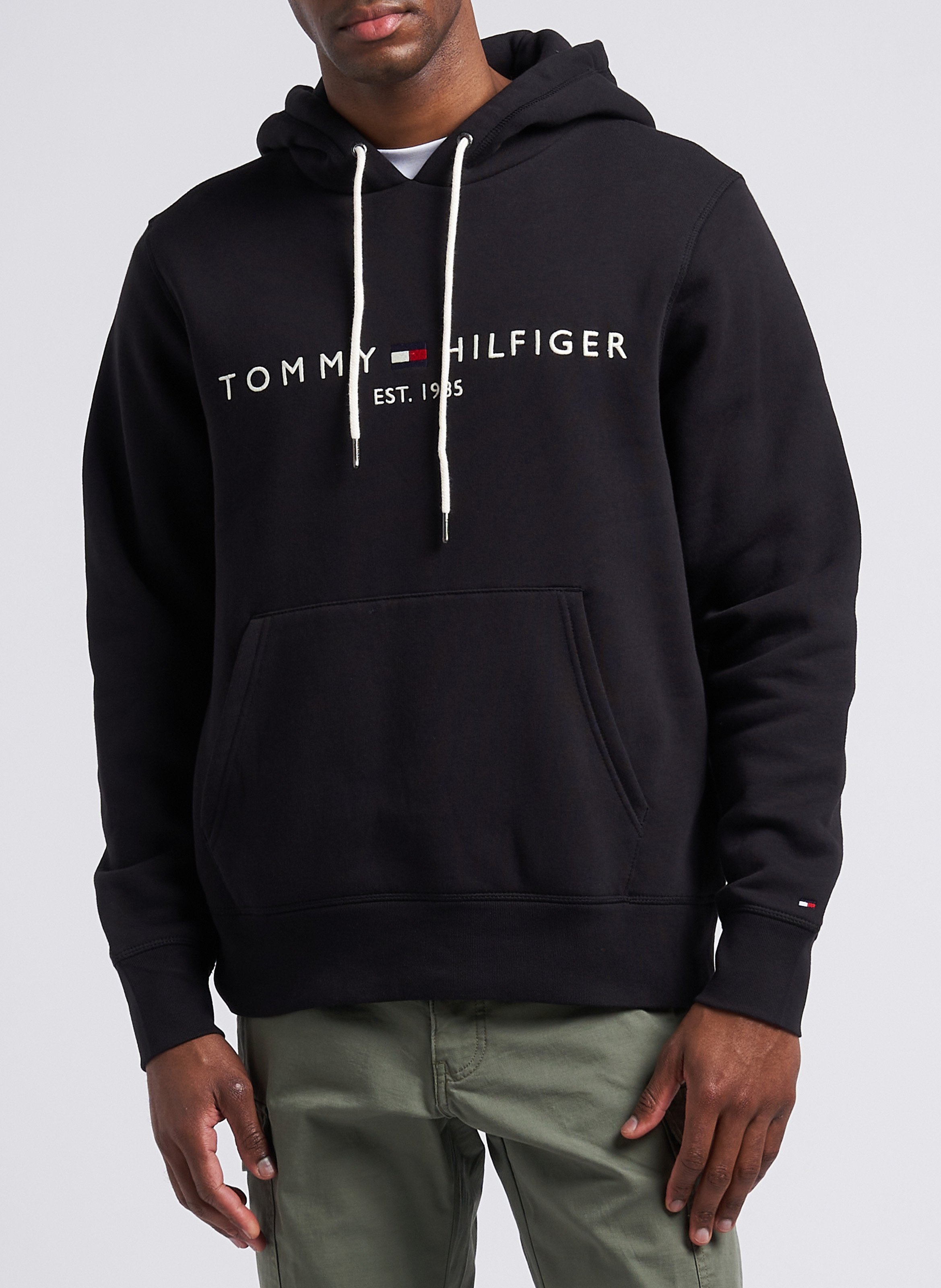Regular-fit sweater van joggingstof met capuchon en borduursel TOMMY HILFIGER Zwart