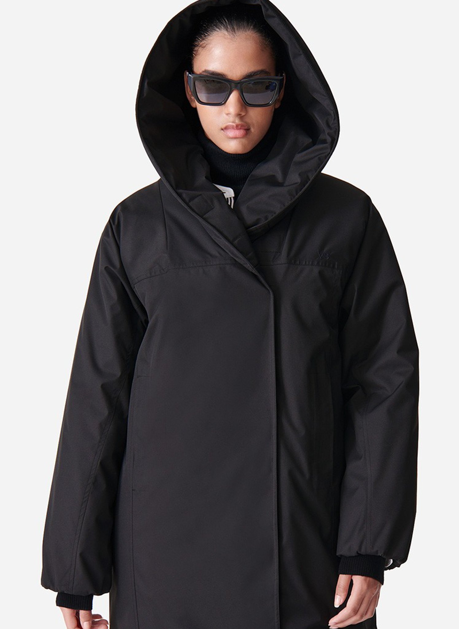 Jas met capuchon VANESSA BRUNO Zwart