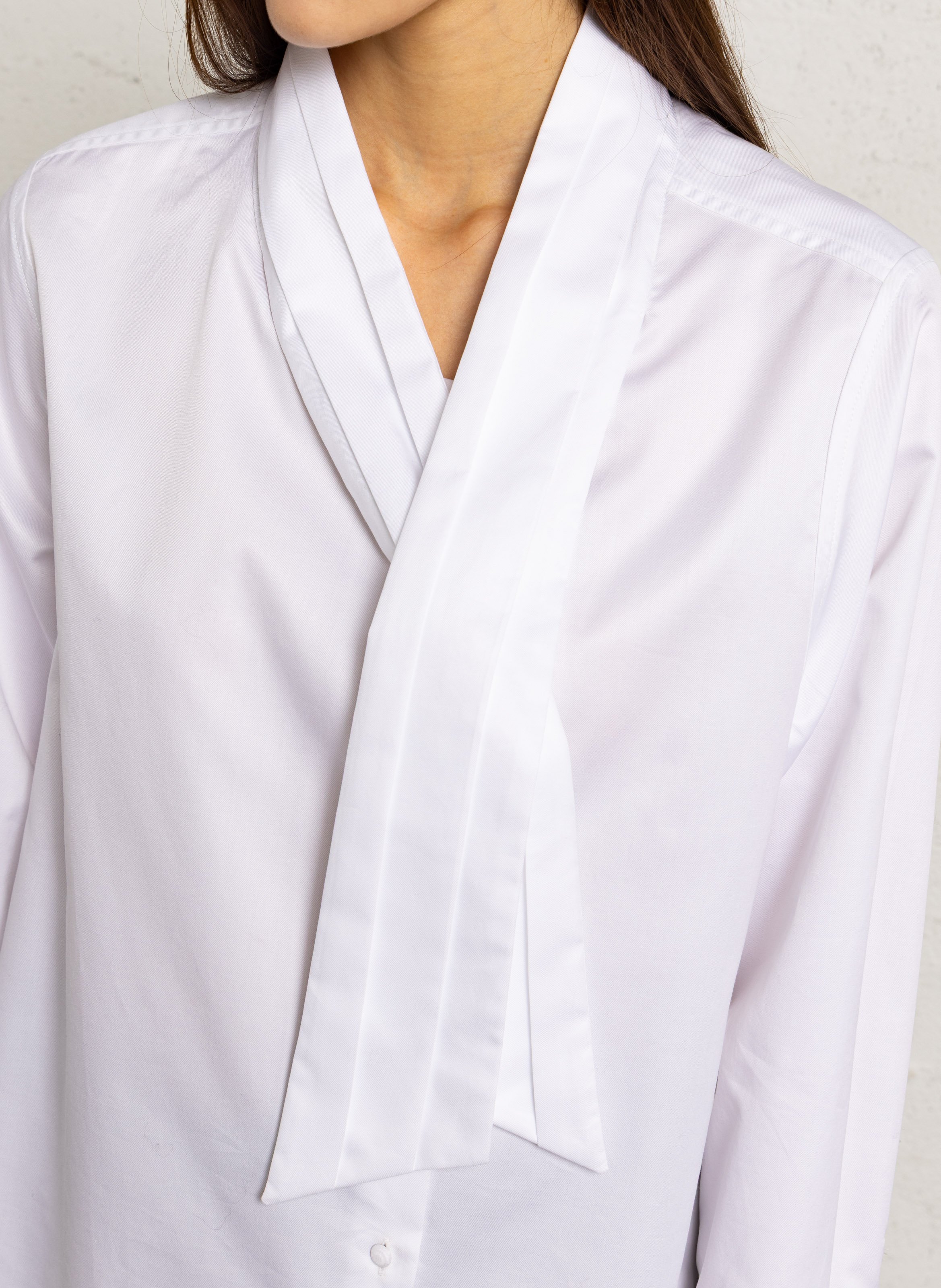 Chemise col à nouer uni en coton MARGAUX LONNBERG Blanc