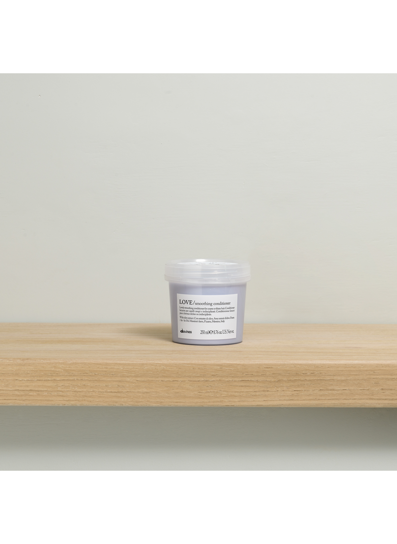 LOVE/conditioner for curly hair - smoothing and softening DAVINES No color