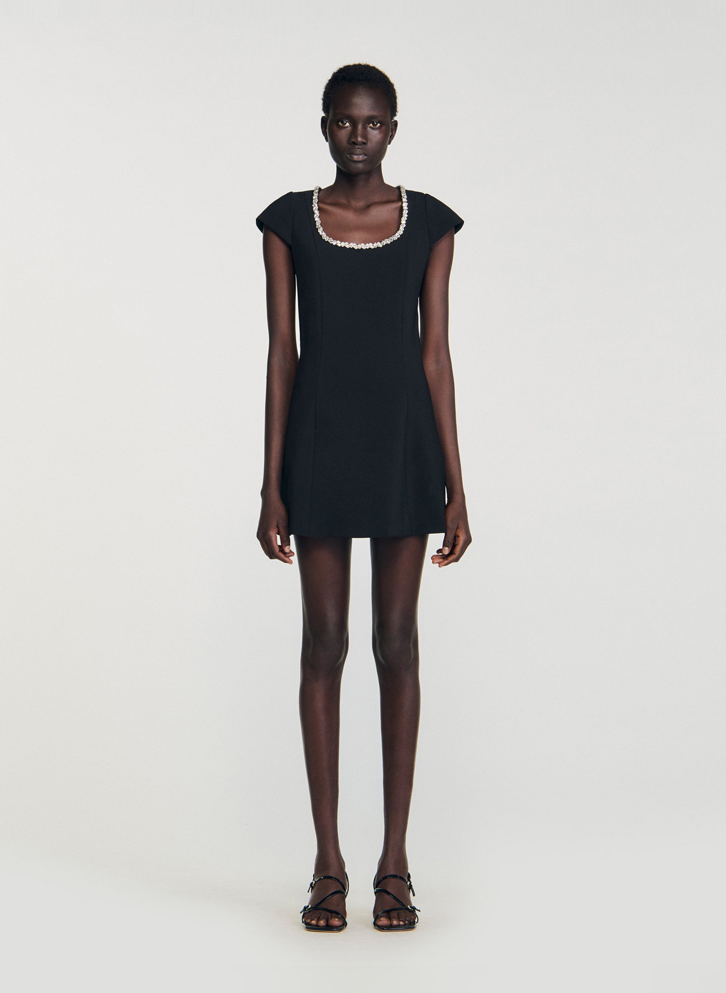 Korte jurk met ronde hals SANDRO Zwart