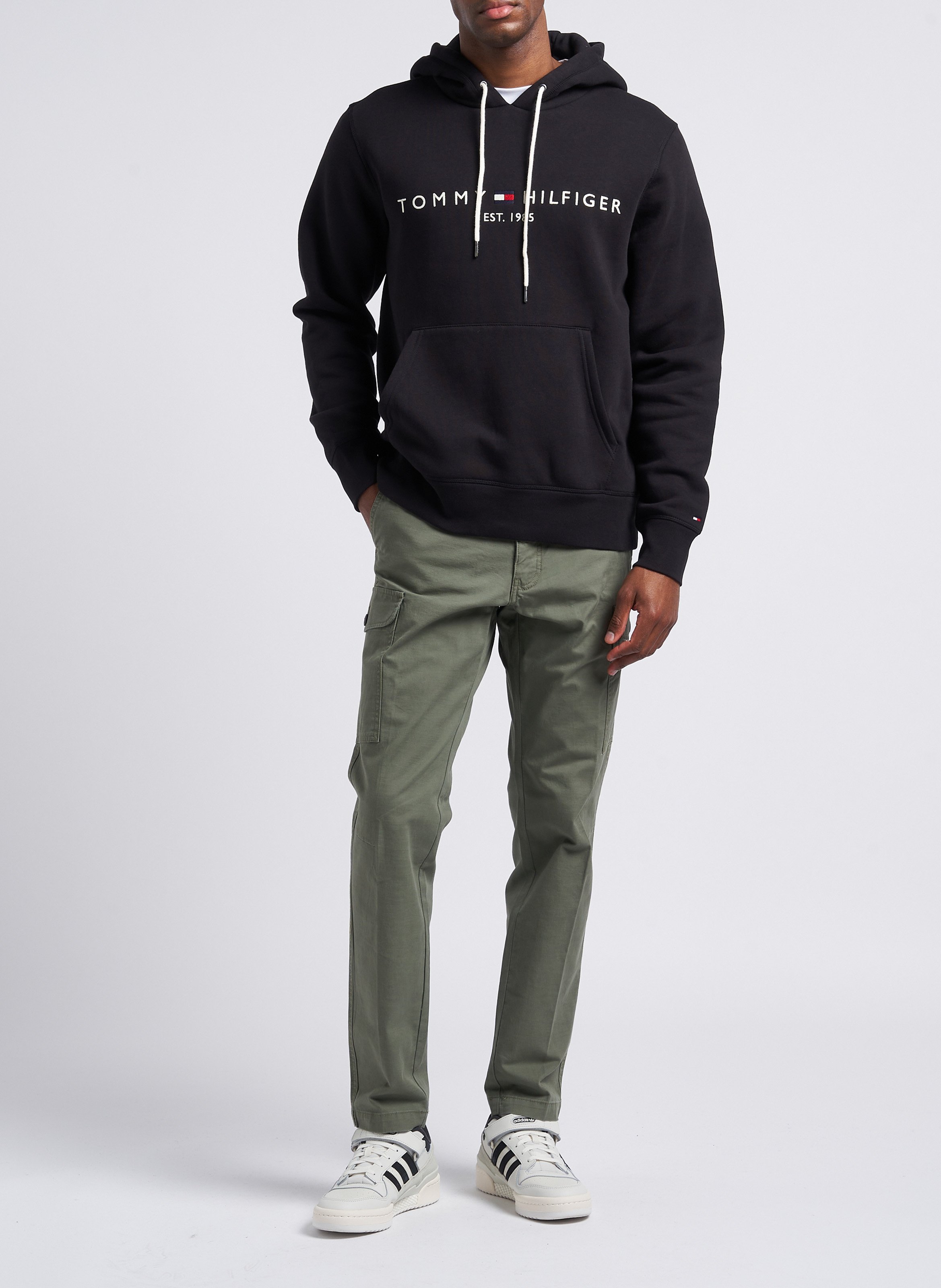Regular-fit sweater van joggingstof met capuchon en borduursel TOMMY HILFIGER Zwart