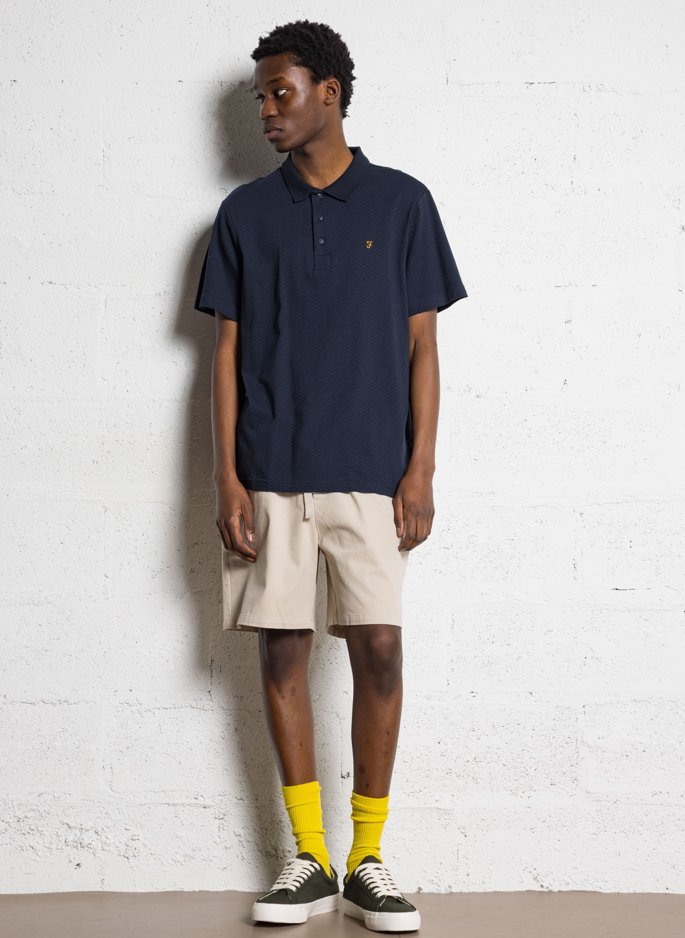 Gerade geschnittene Shorts aus Baumwoll-Mix Beige