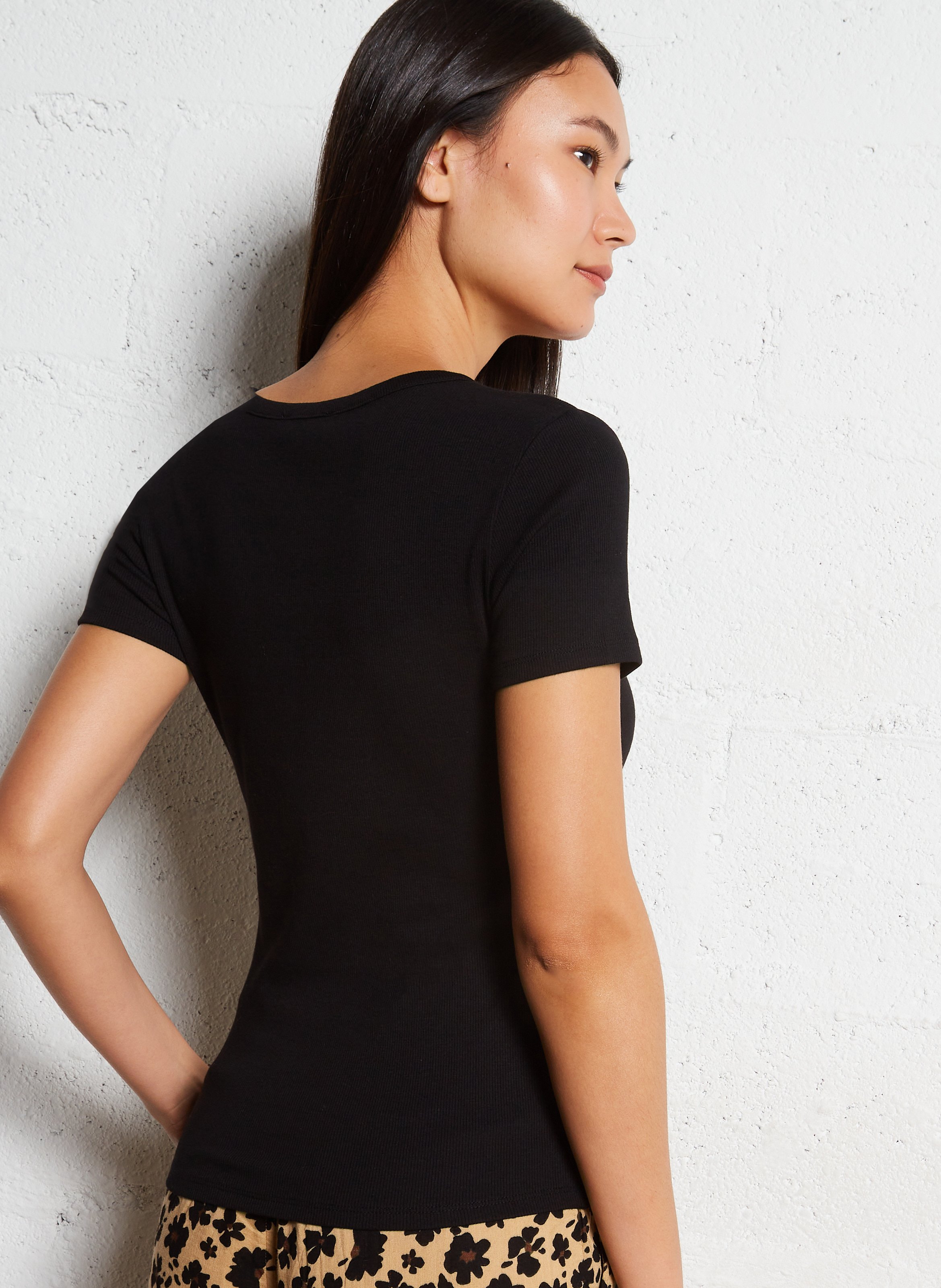 Basic cotton-mix T-shirt MAISON 123 Black