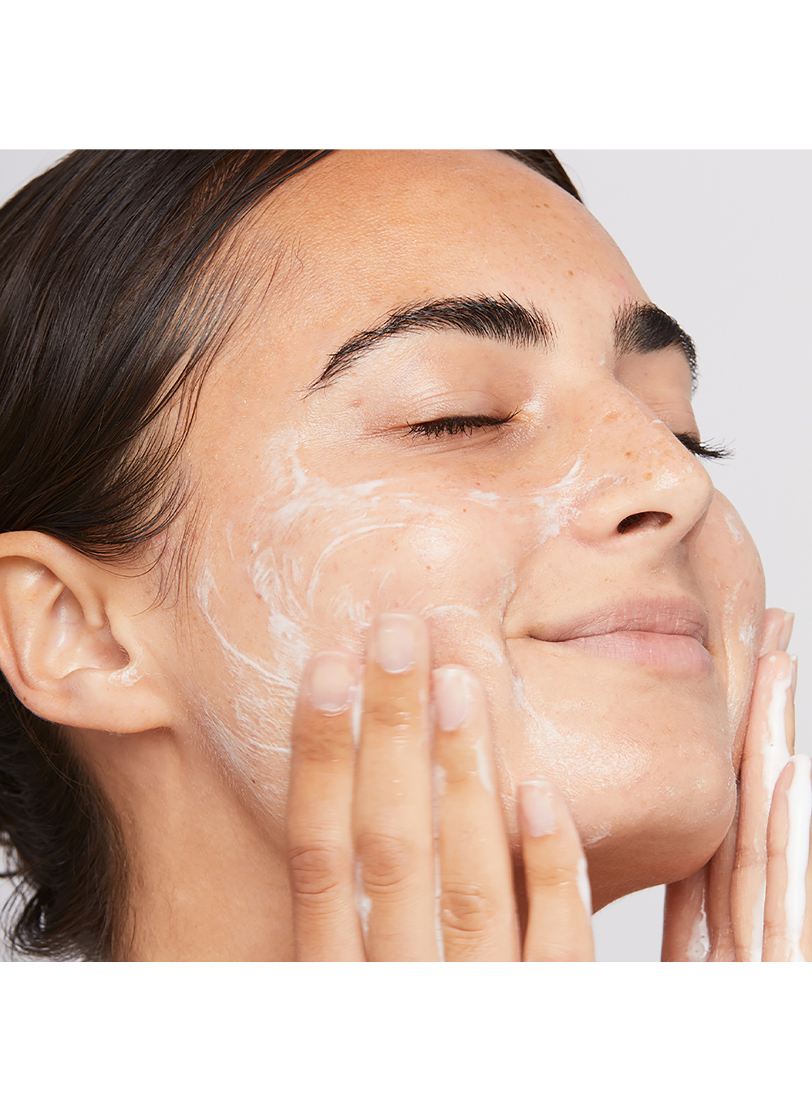 Clearing Skin Wash - Klärendes Reinigungsgel DERMALOGICA No color