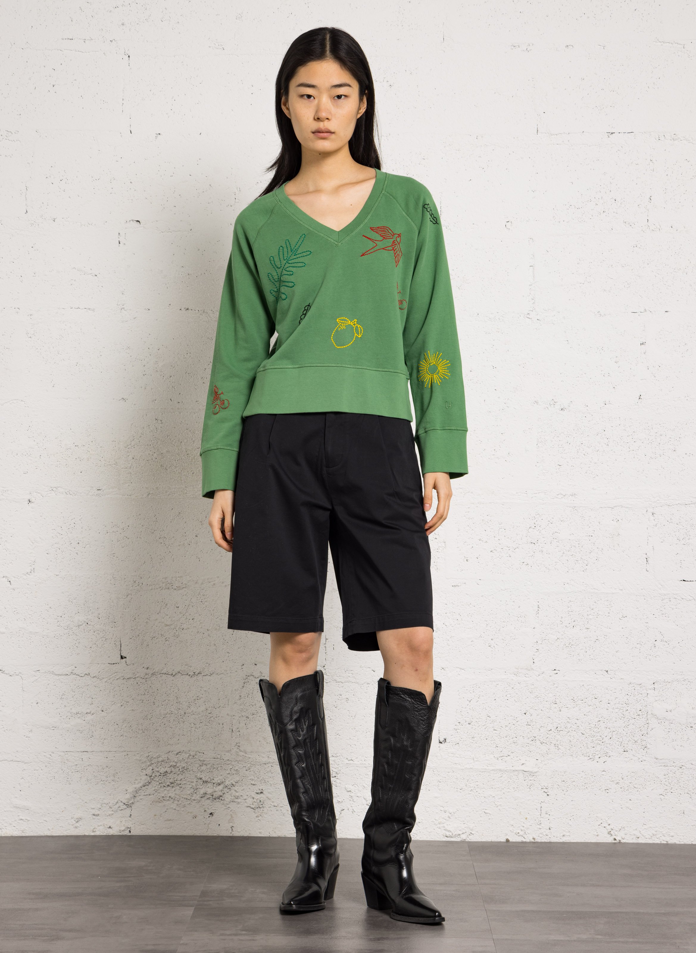 Sweat col V à motifs brodés LEON & HARPER Vert