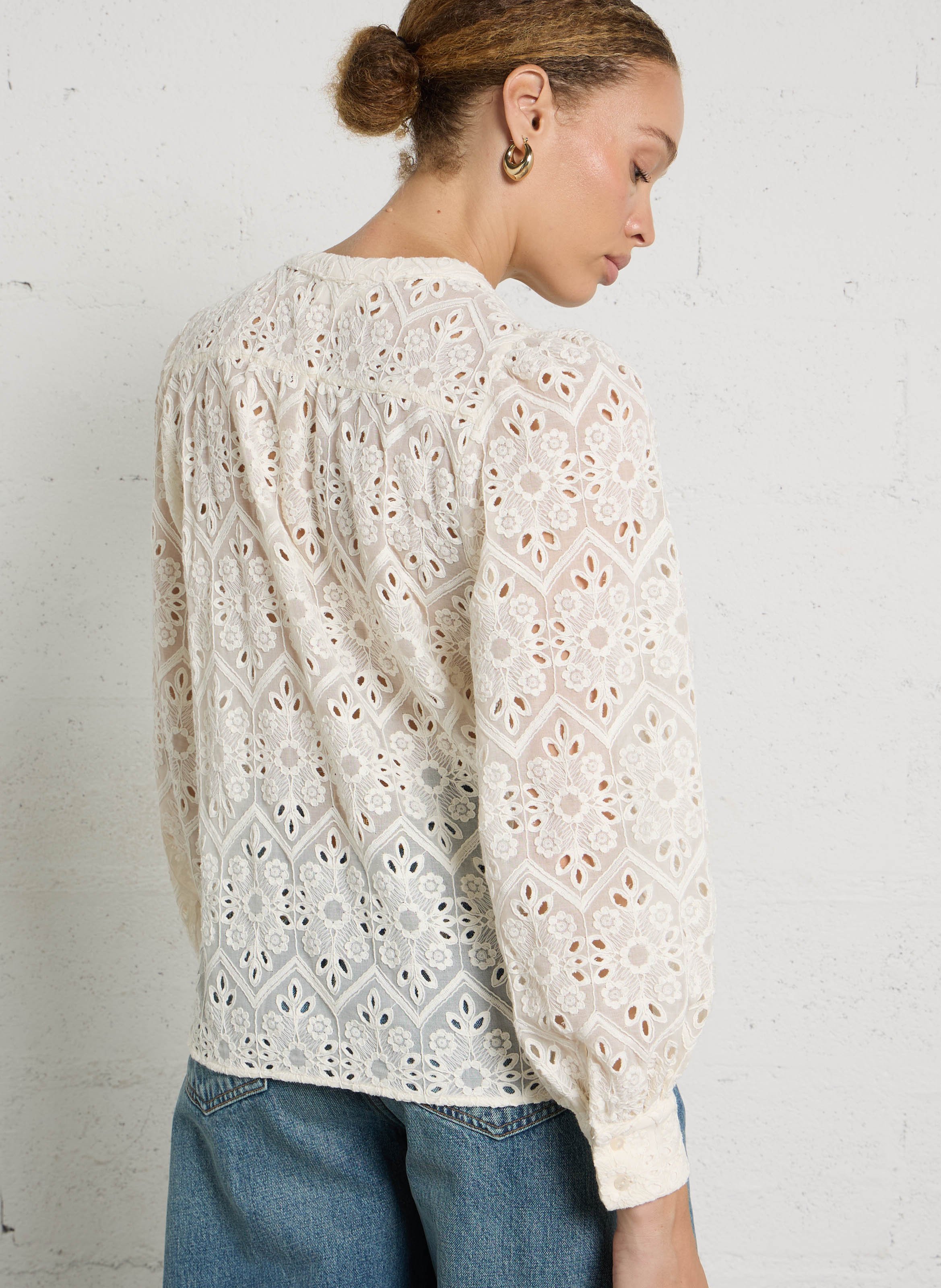 Straight shirt with round embroidered collar MAISON 123 Beige