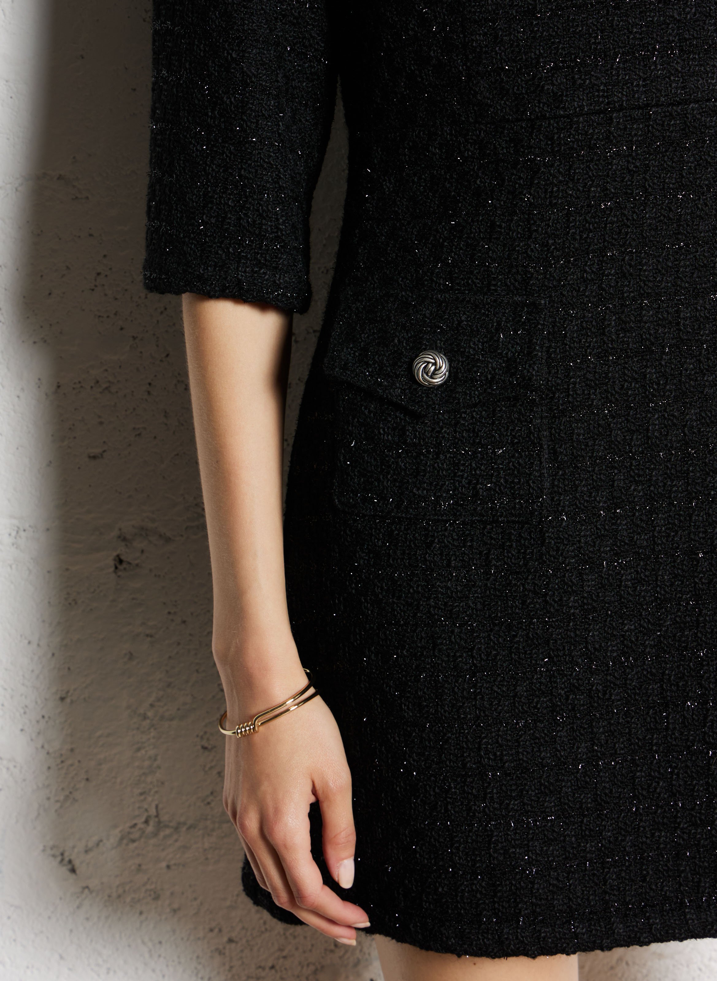 Robe courte cintrée col rond SUNCOO Noir