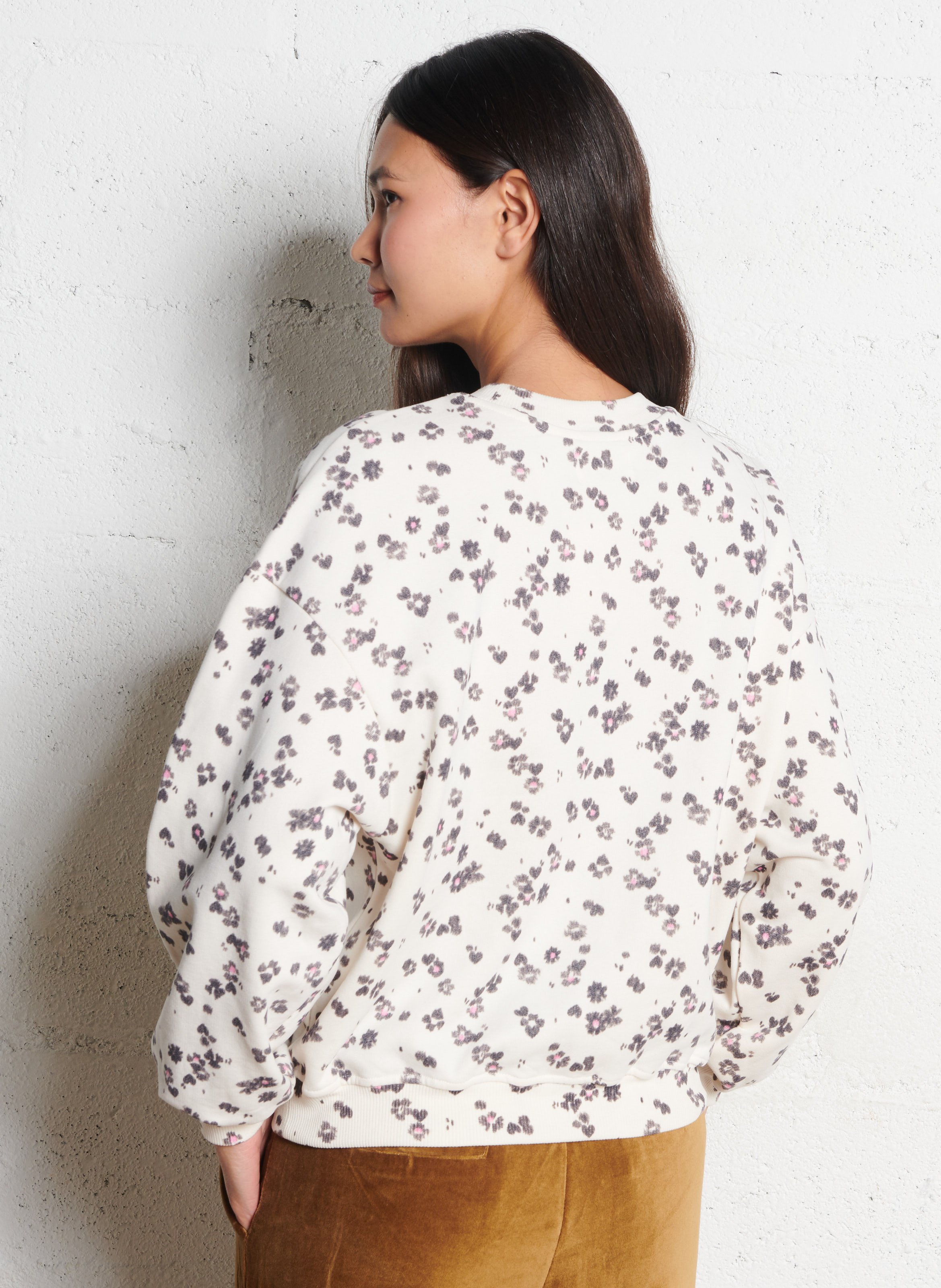 Oversized round neck floral print cotton sweatshirt DES PETITS HAUTS White