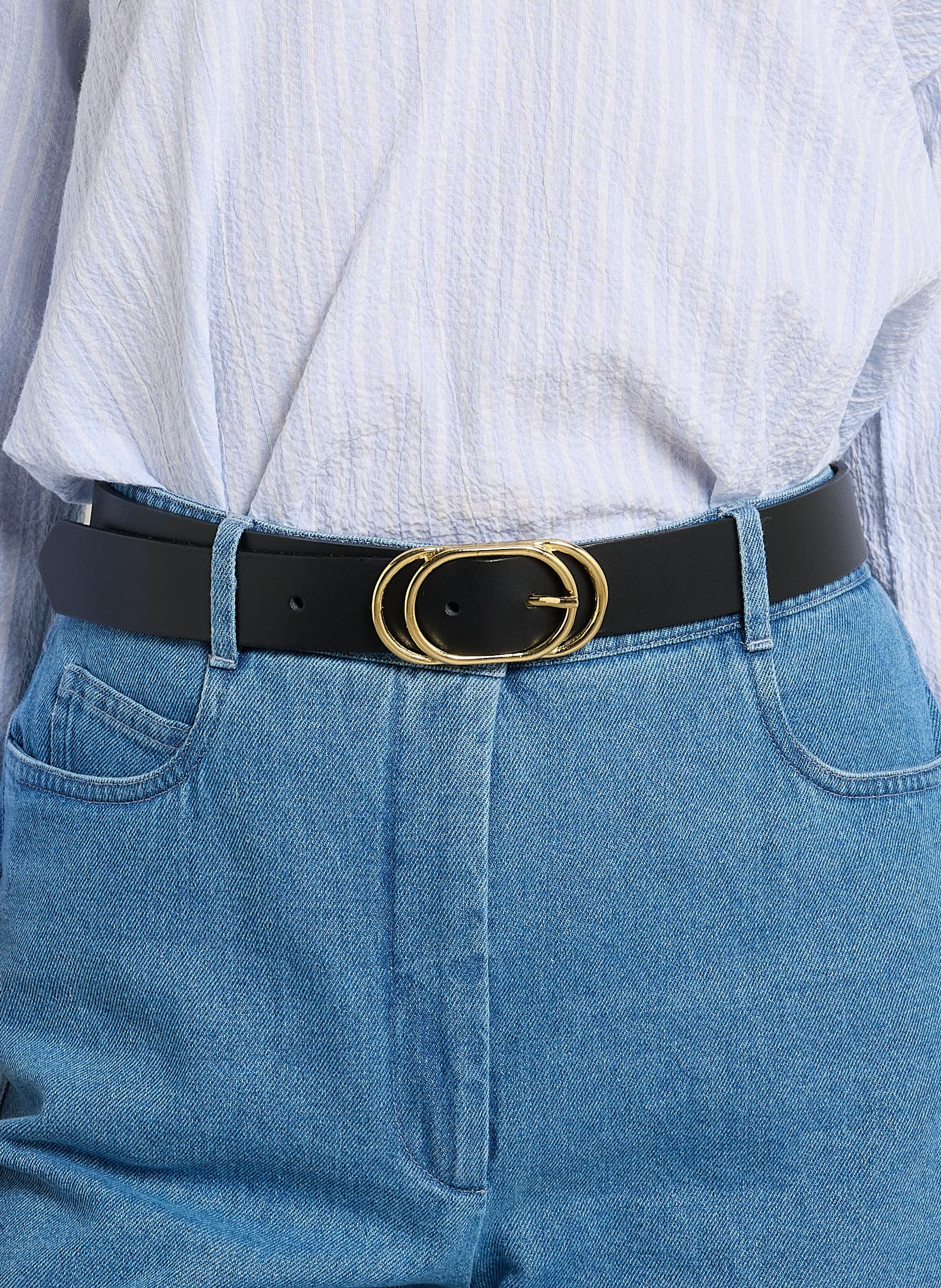 - Gespsluiting. - Breedte: 3 cm.  SUD EXPRESS Zwart