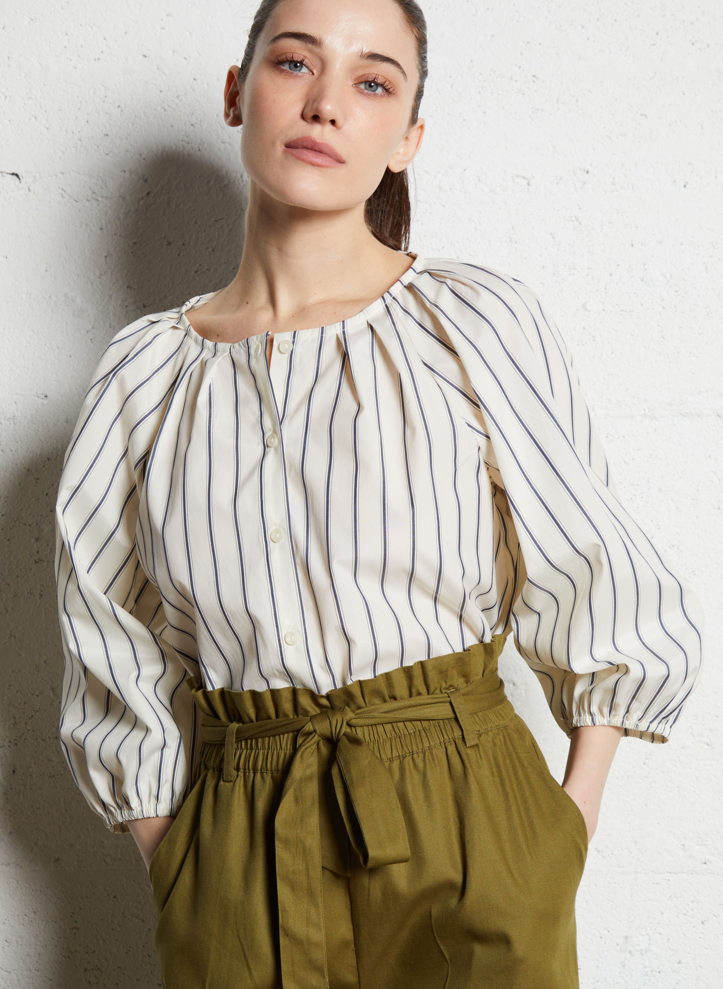 Weites Hemd mit Rundhalsausschnitt VILA