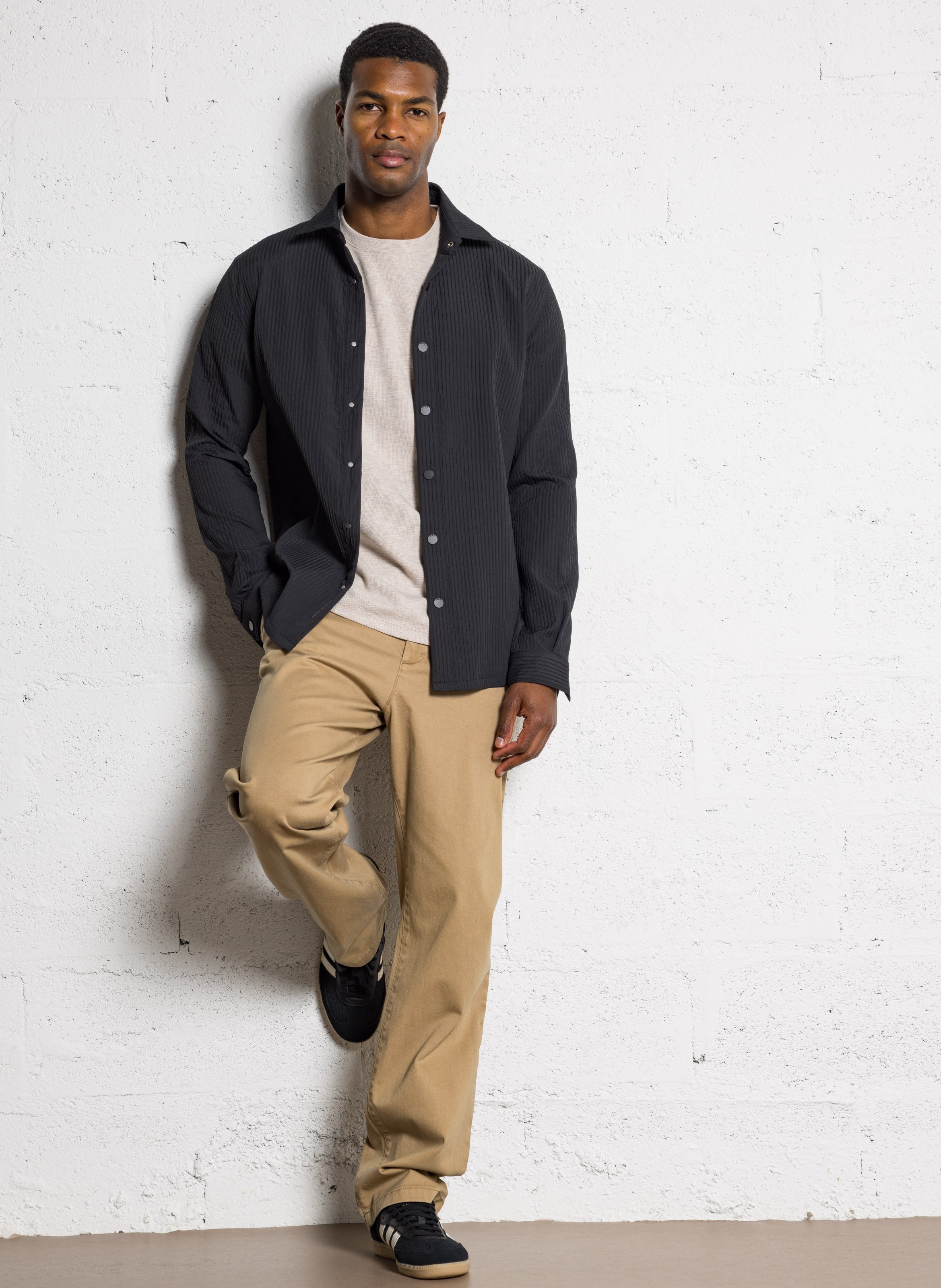 Gepolstertes Hemd mit klassischem Kragen IKKS Schwarz