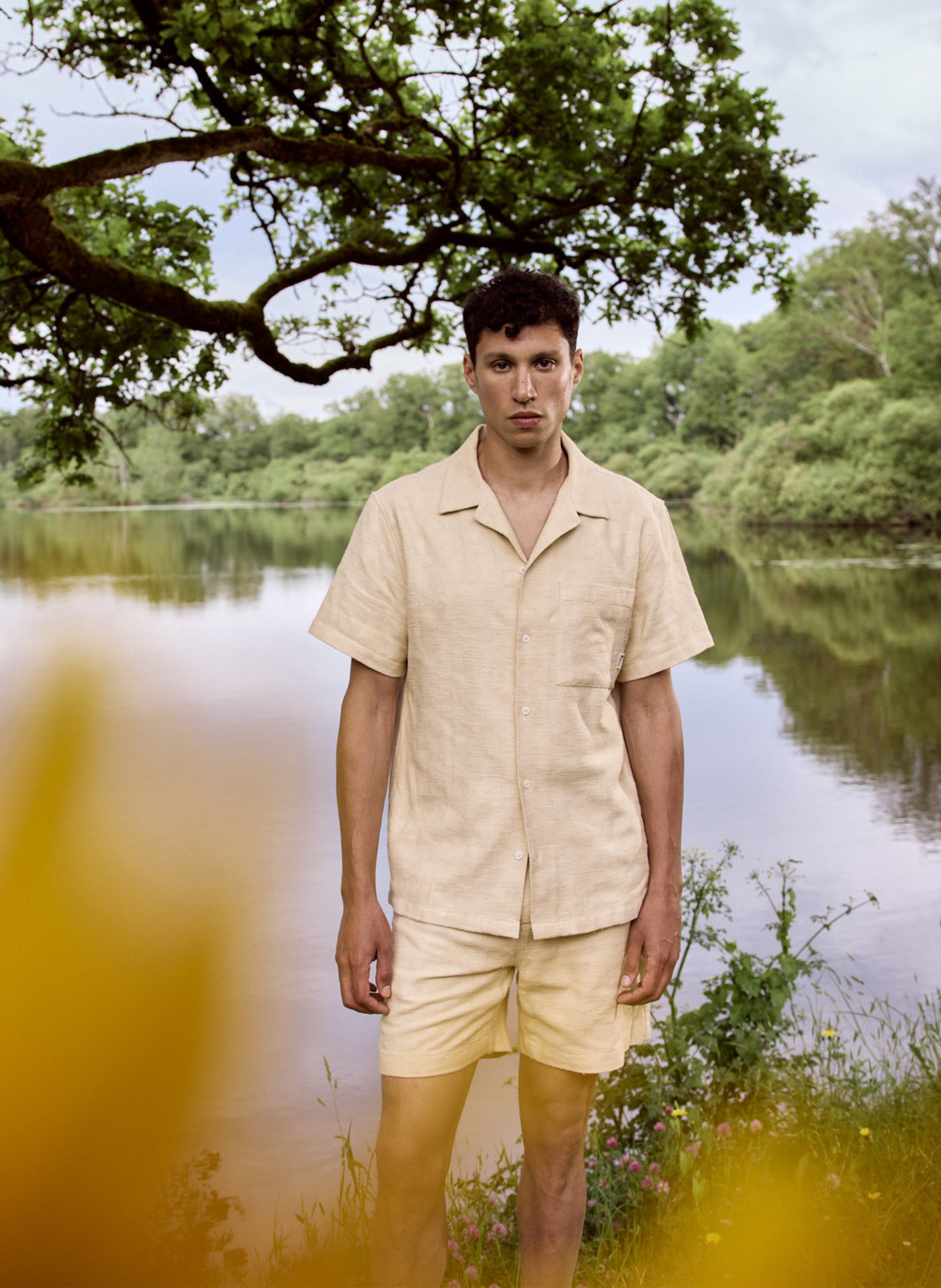 Rechte blouse met korte mouwen in effen kleur. FAGUO Beige