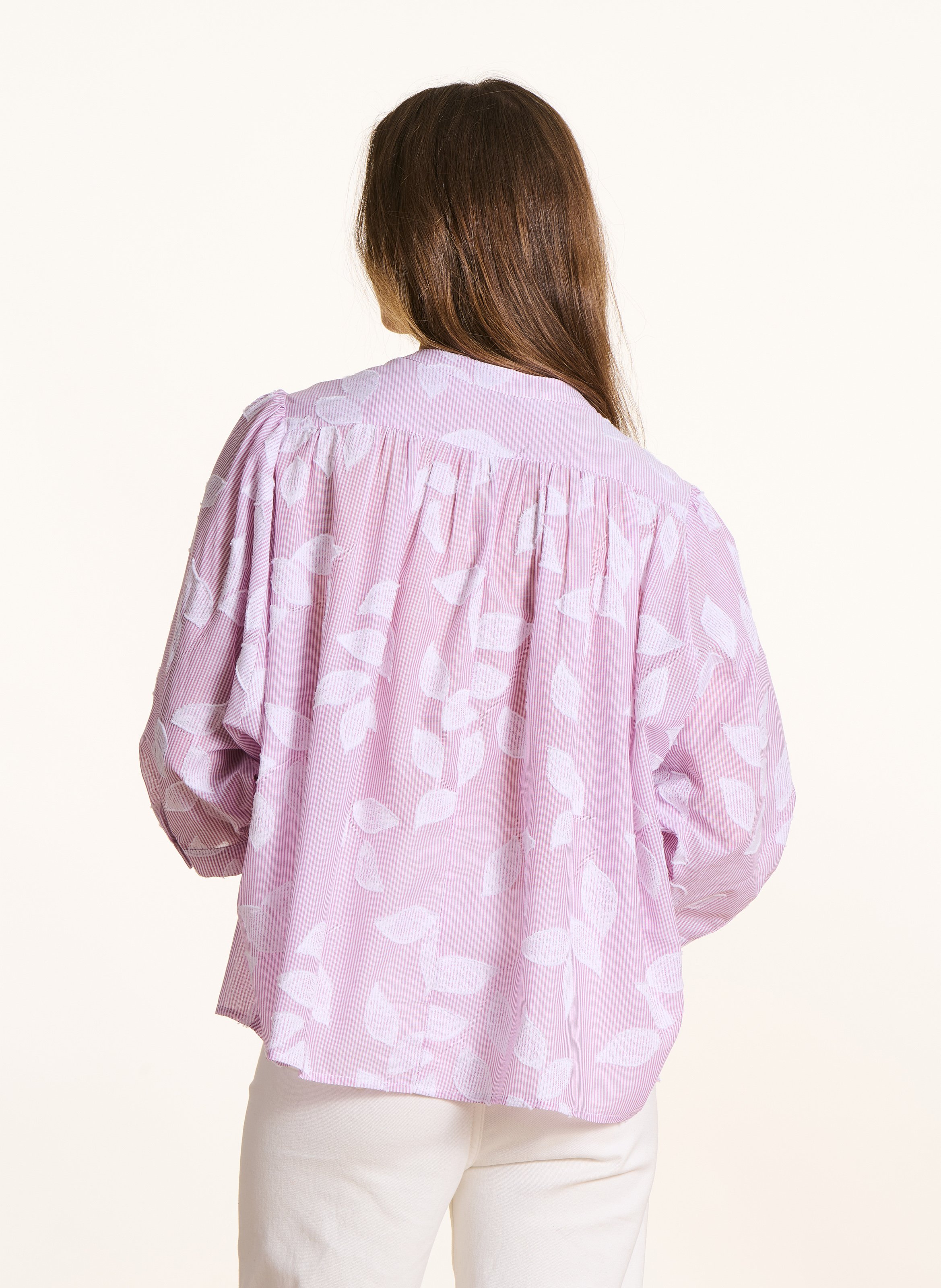 Loose-fit cotton shirt with mandarin collar LA FEE MARABOUTEE Pink