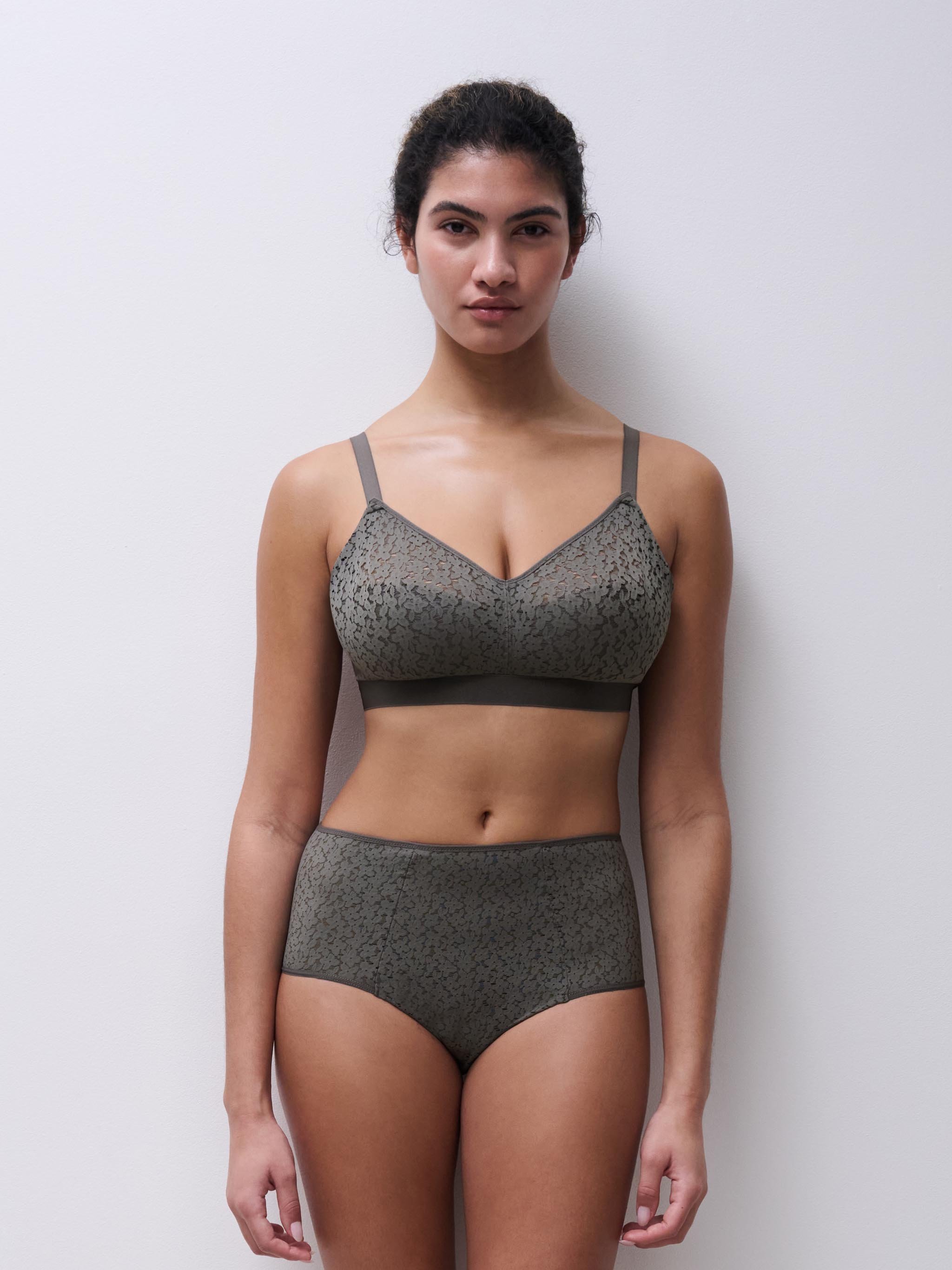 Non-wired support bra with cups CHANTELLE Grey