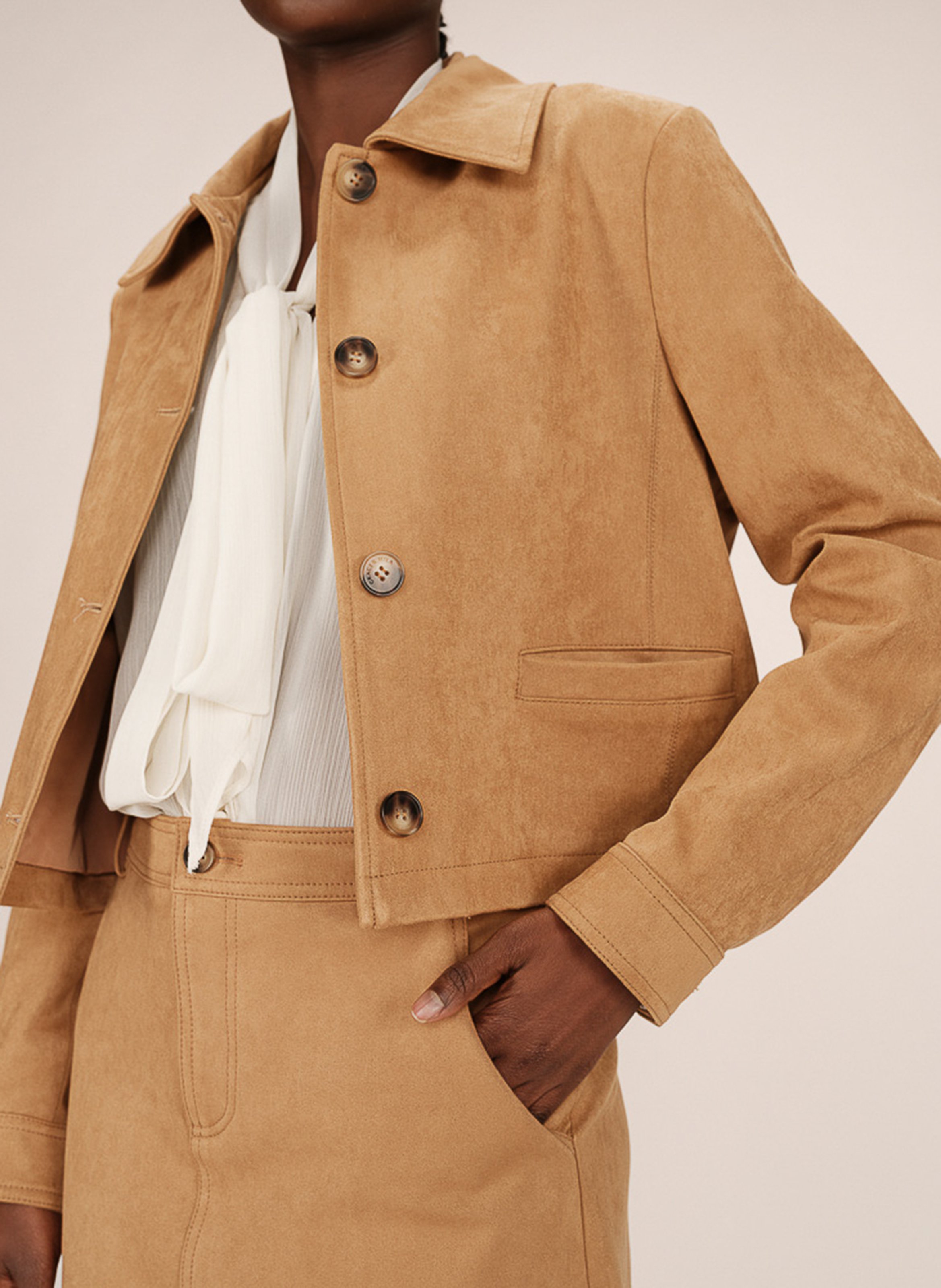 Kurze Jacke mit klassischem Kragen GRACE ET MILA Gelb