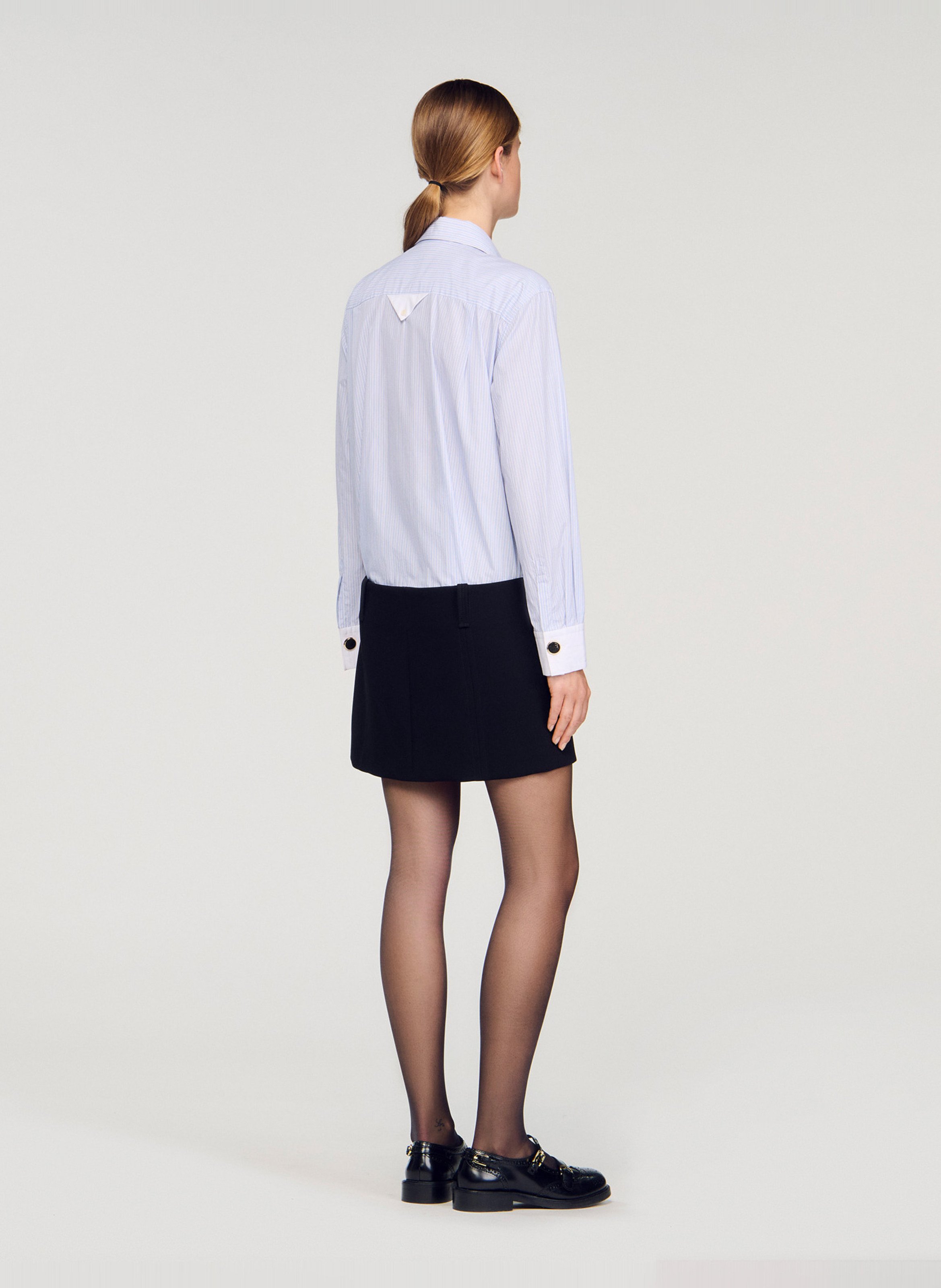 Korte katoenen jurk met klassieke kraag. SANDRO Zwart